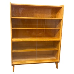 Bibliothèque en noyer du milieu du siècle par František Jirák, années 1960, Tchécoslovaquie