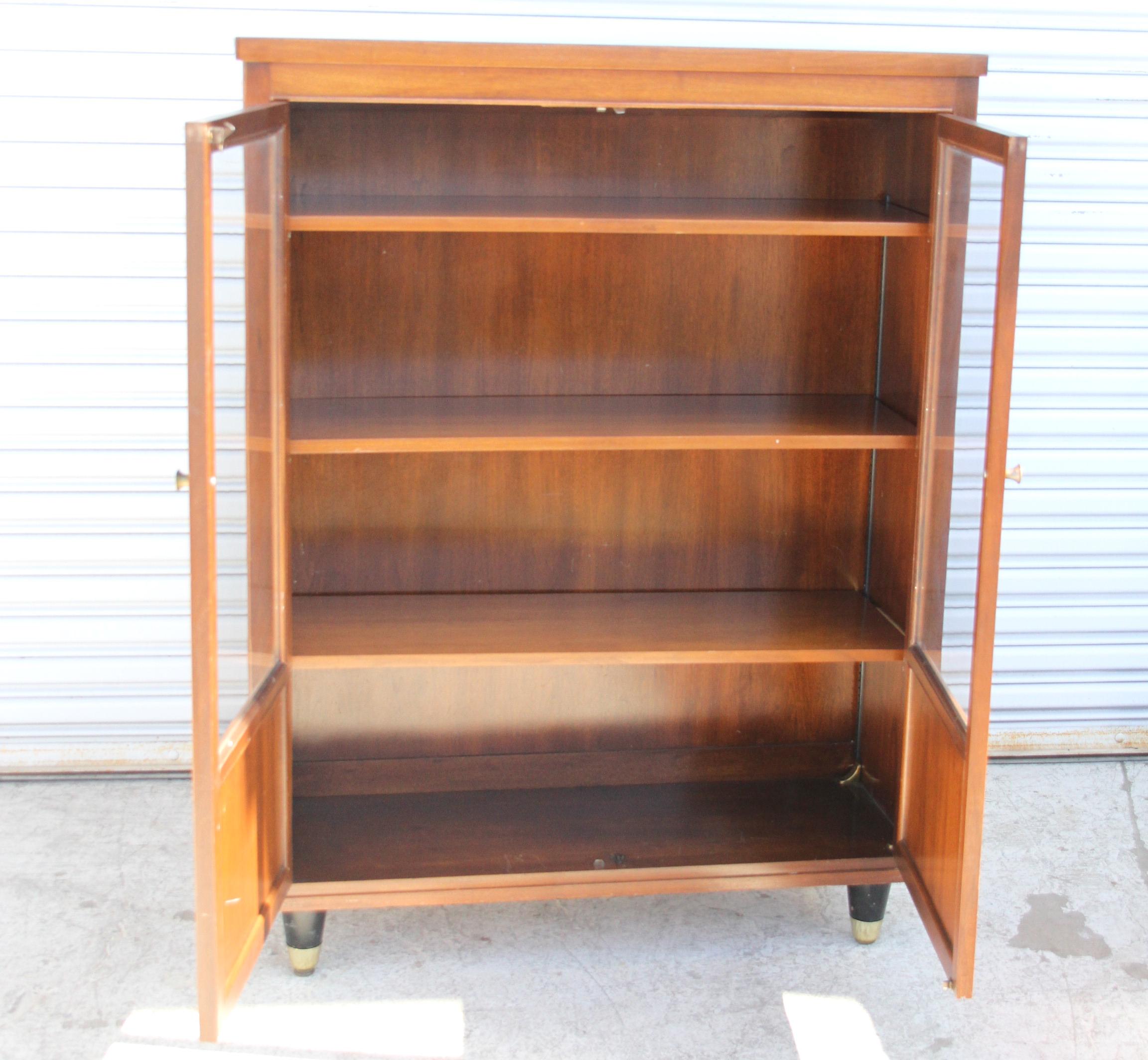 Mid-Century Modern Midcentury Walnut Bookcase For Sale