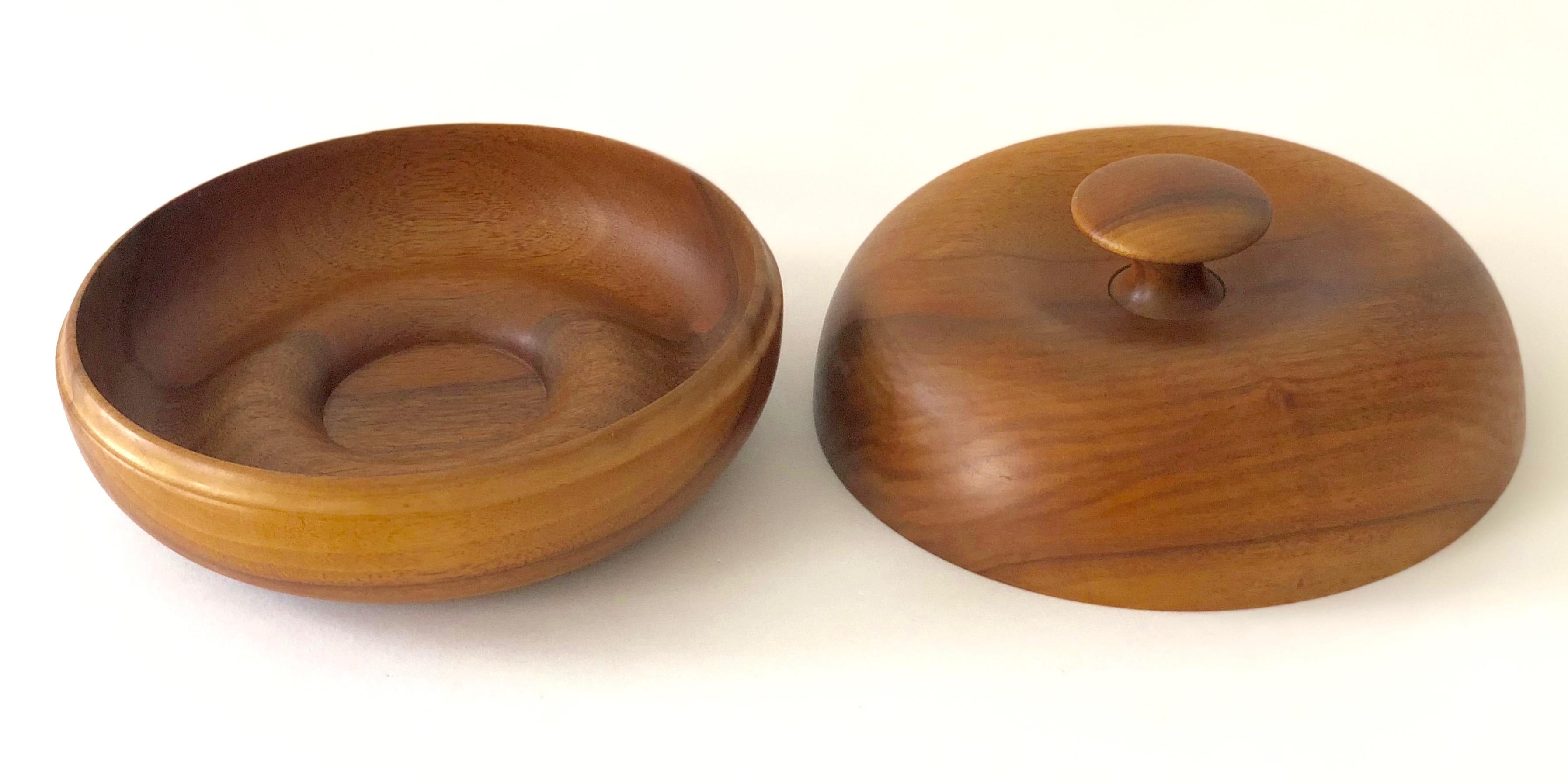 Mid-Century Walnut Bowl from Scandinavia 1960's For Sale 1