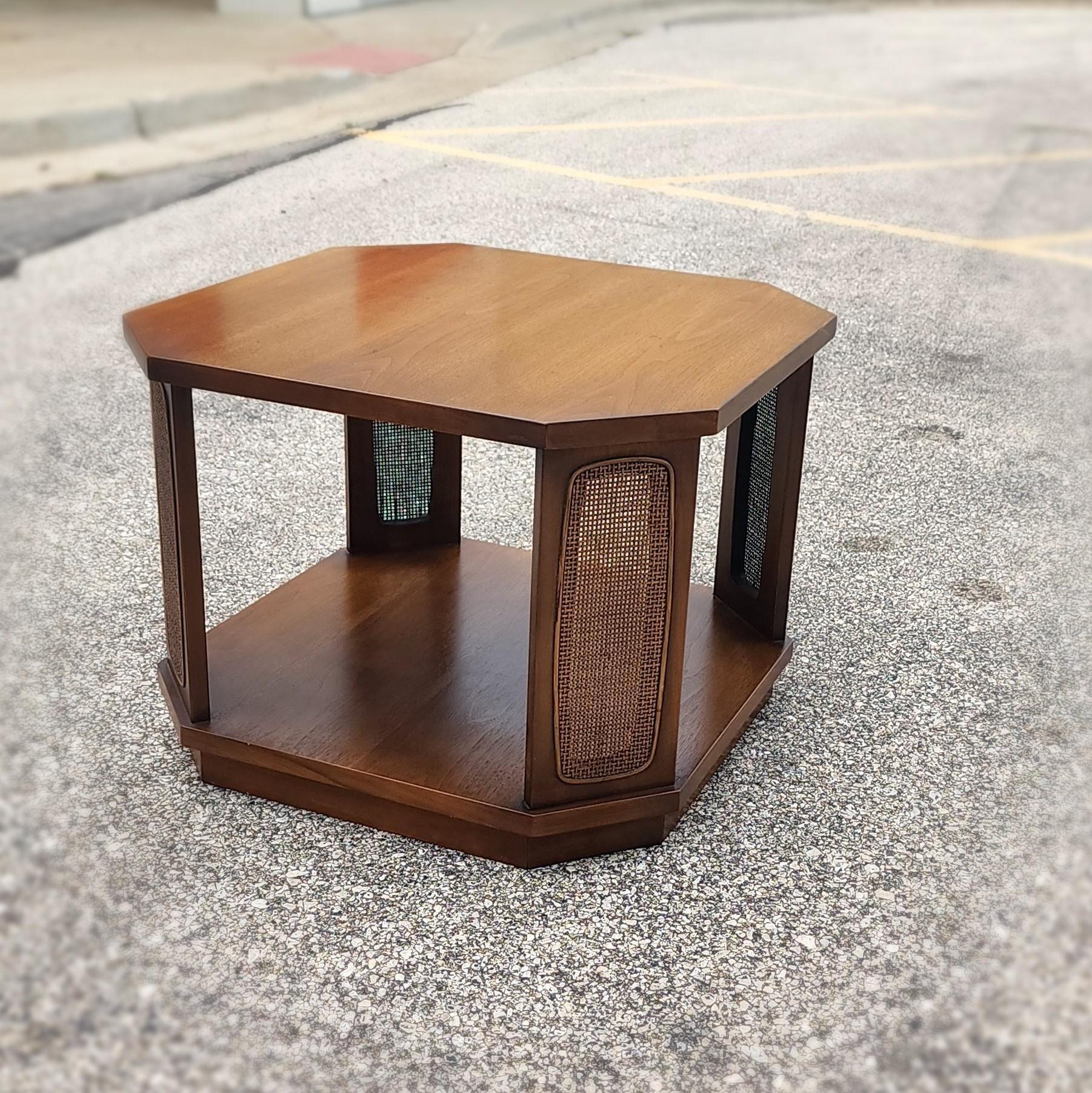 Mid-Century Modern Mid-Century Walnut Broyhill Premier side table with caning For Sale