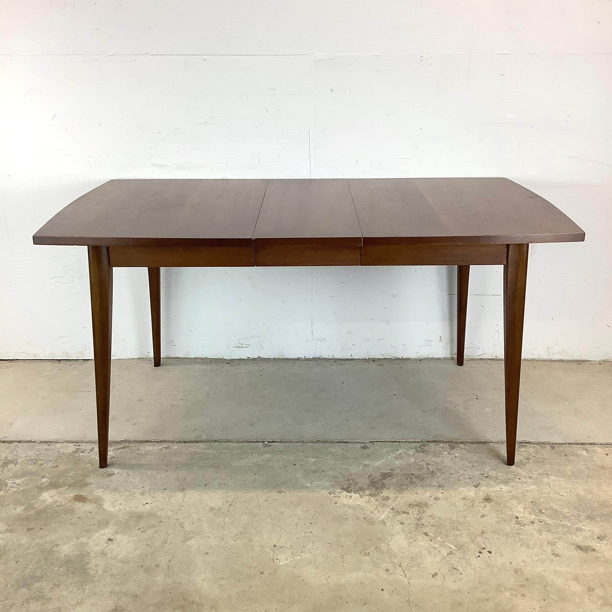 Mid-Century Walnut Broyhill Saga Dining Table With Leaf For Sale 1