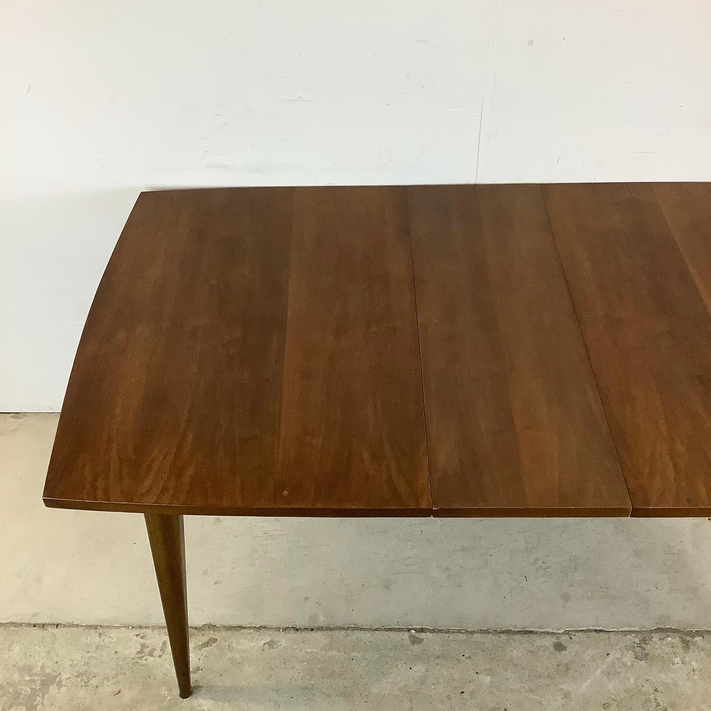 Mid-Century Walnut Broyhill Saga Dining Table With Leaf 2