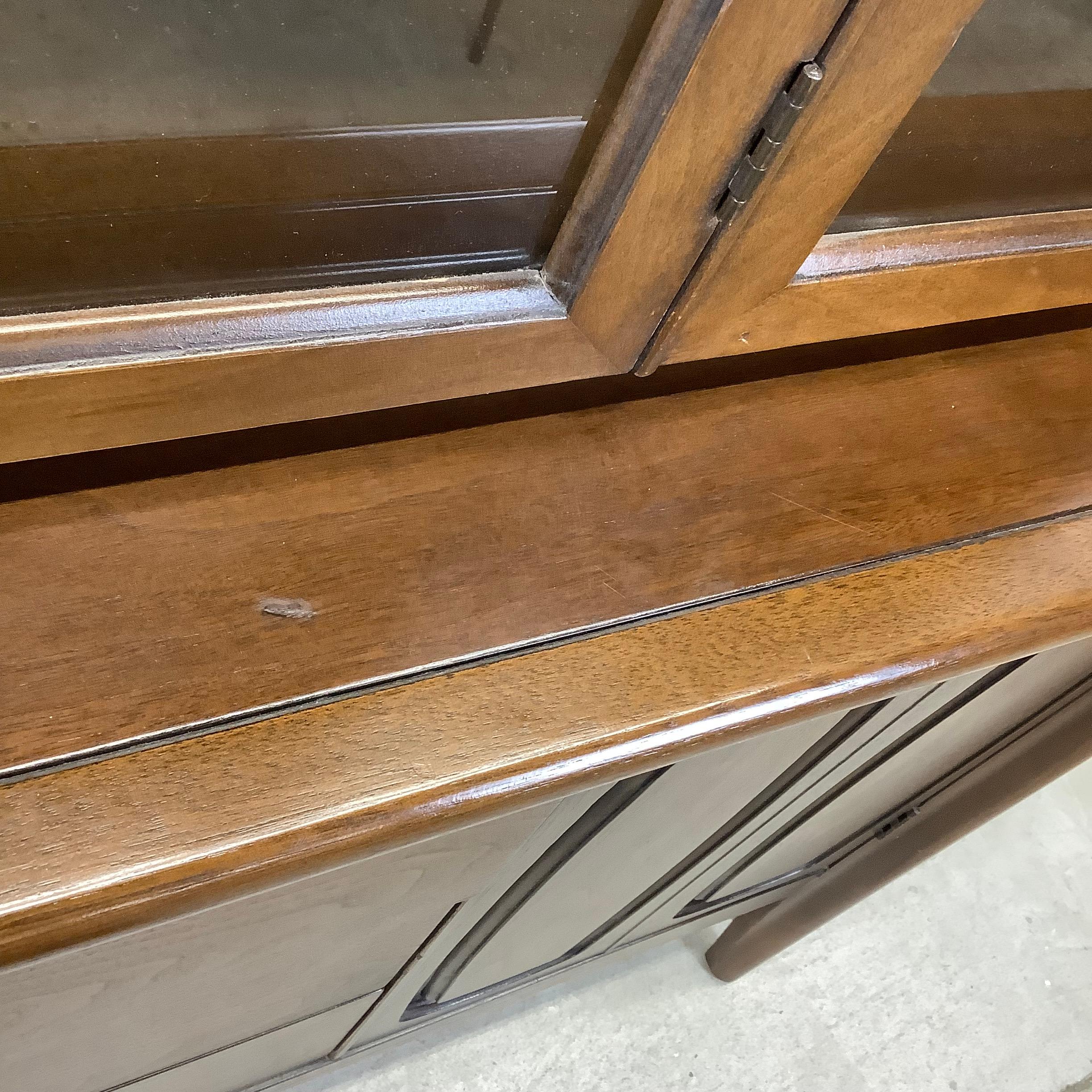 Mid-Century Walnut Broyhill Sideboard with Display Cabinet 6