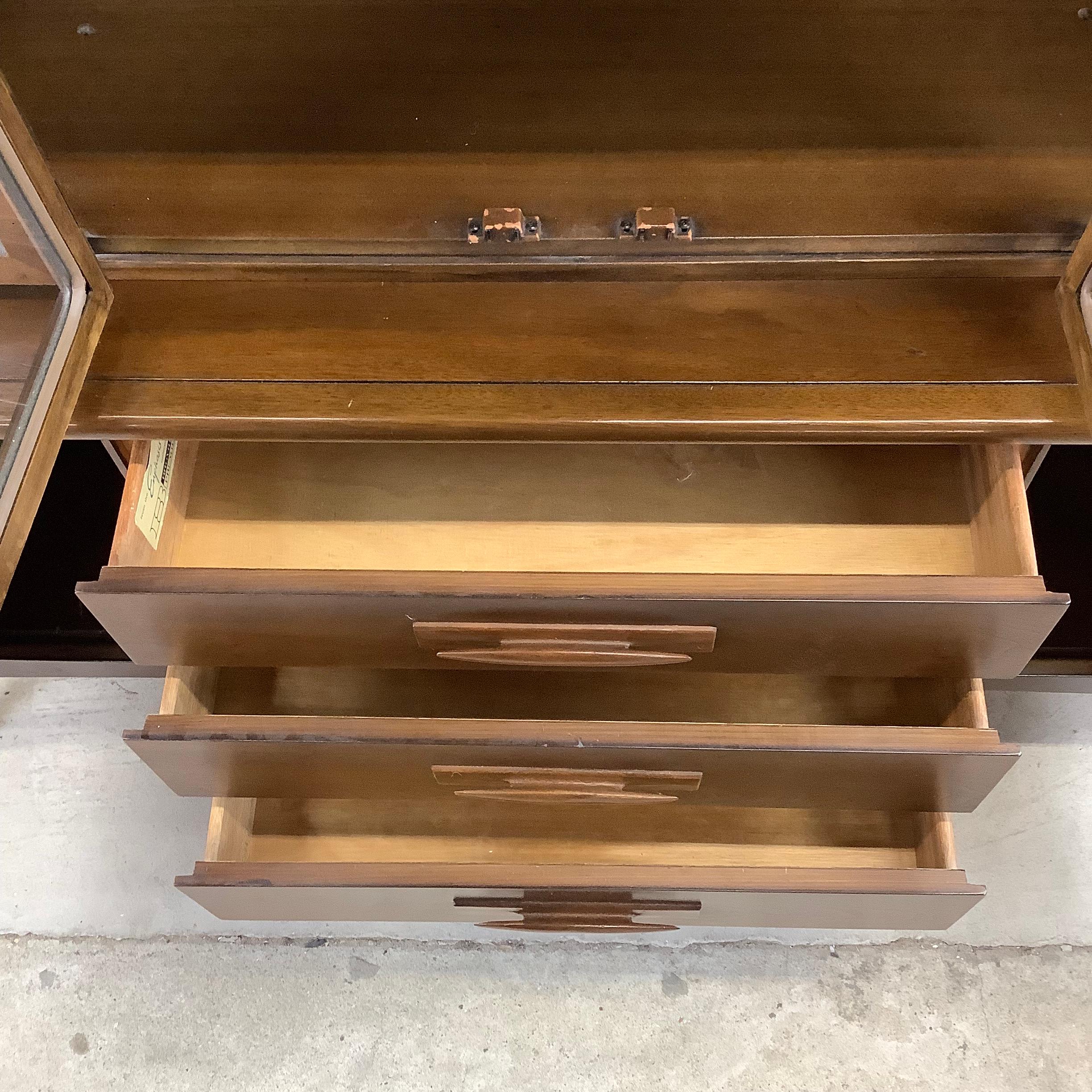 20th Century Mid-Century Walnut Broyhill Sideboard with Display Cabinet