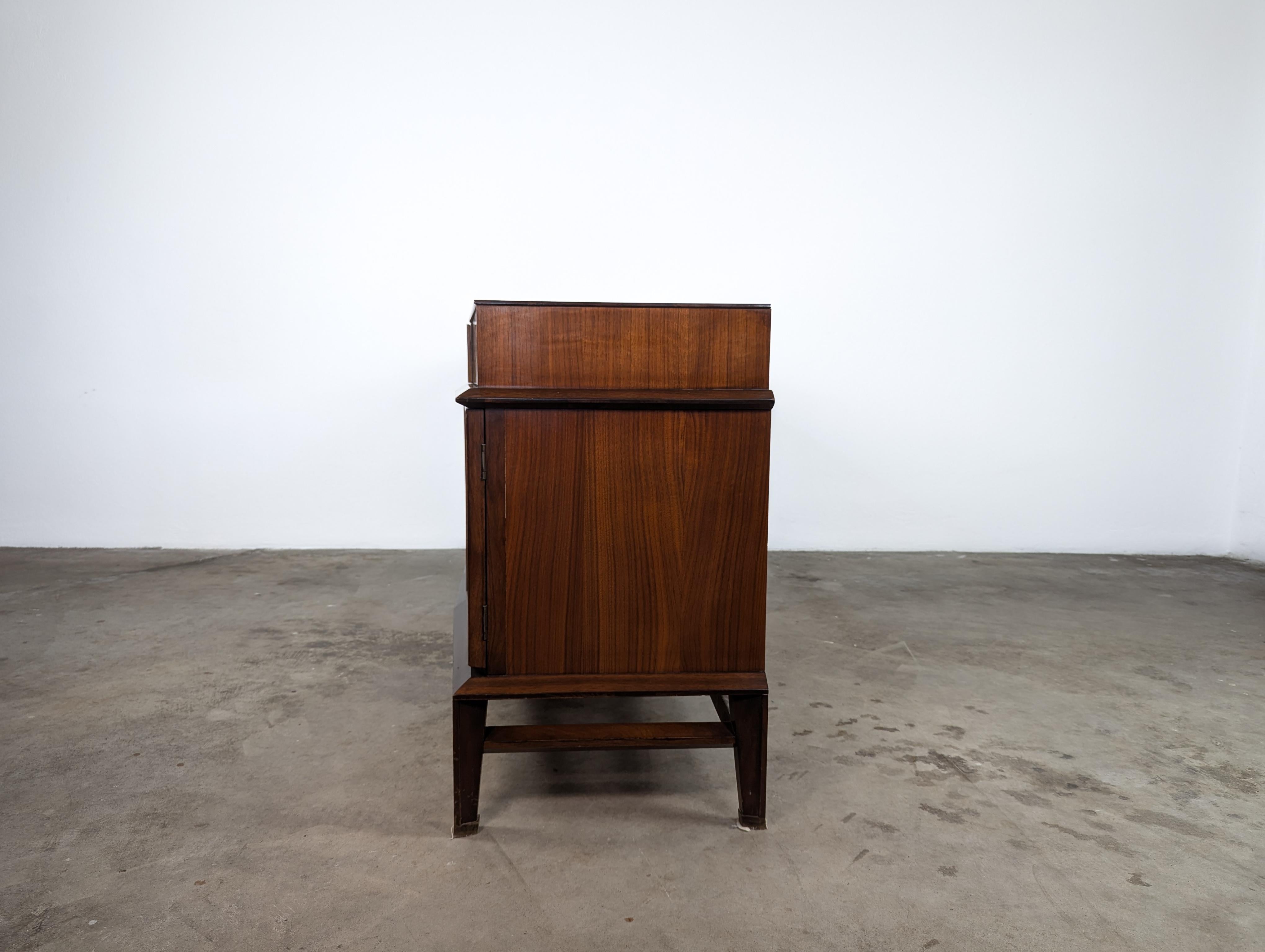 American Mid Century Walnut & Burl Lowboy Credenza/Buffet by Helen & Hobey Baker, c1960s