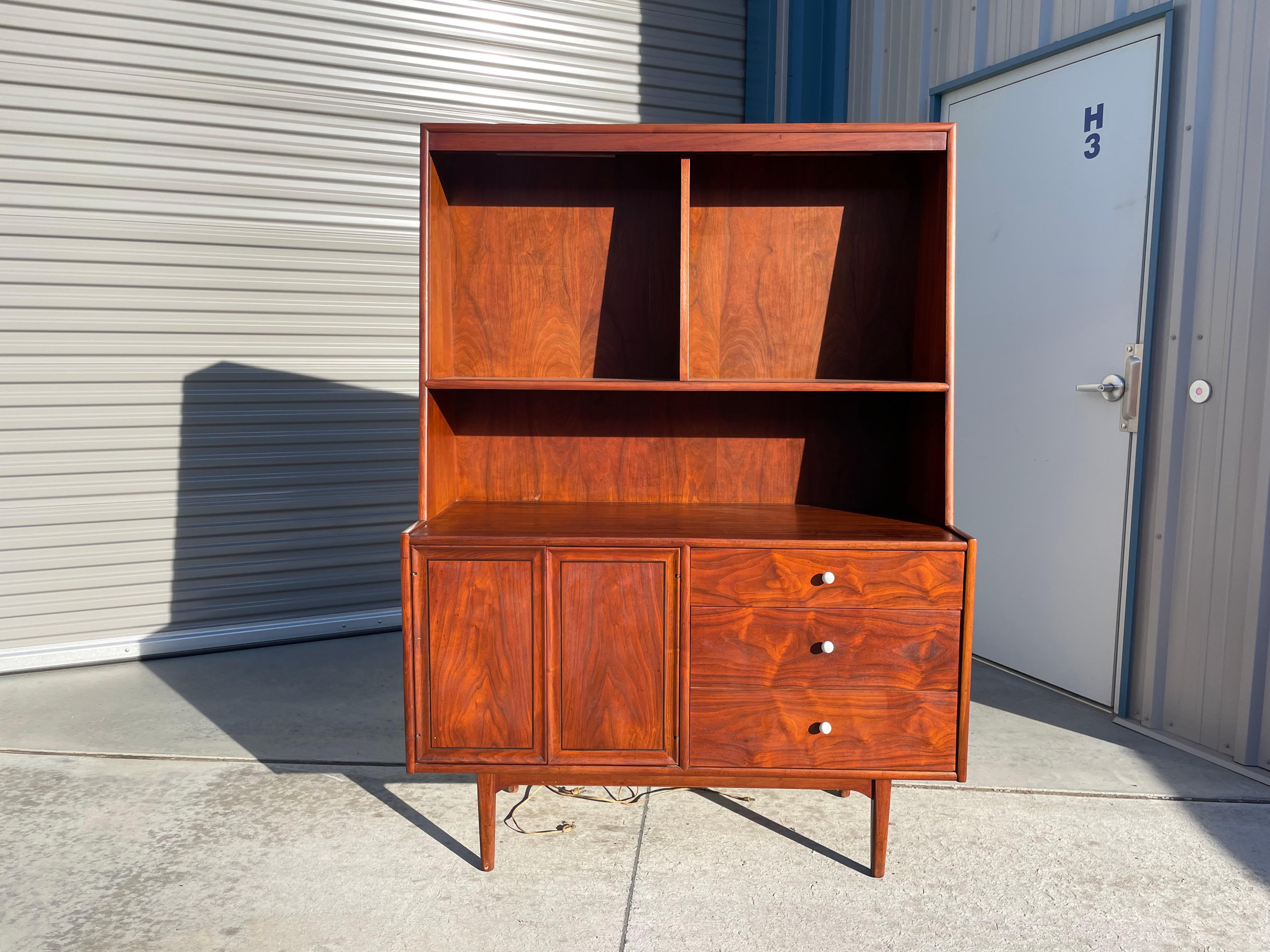 Midcentury Walnut Cabinet by Kipp Stewart for Drexel For Sale 6