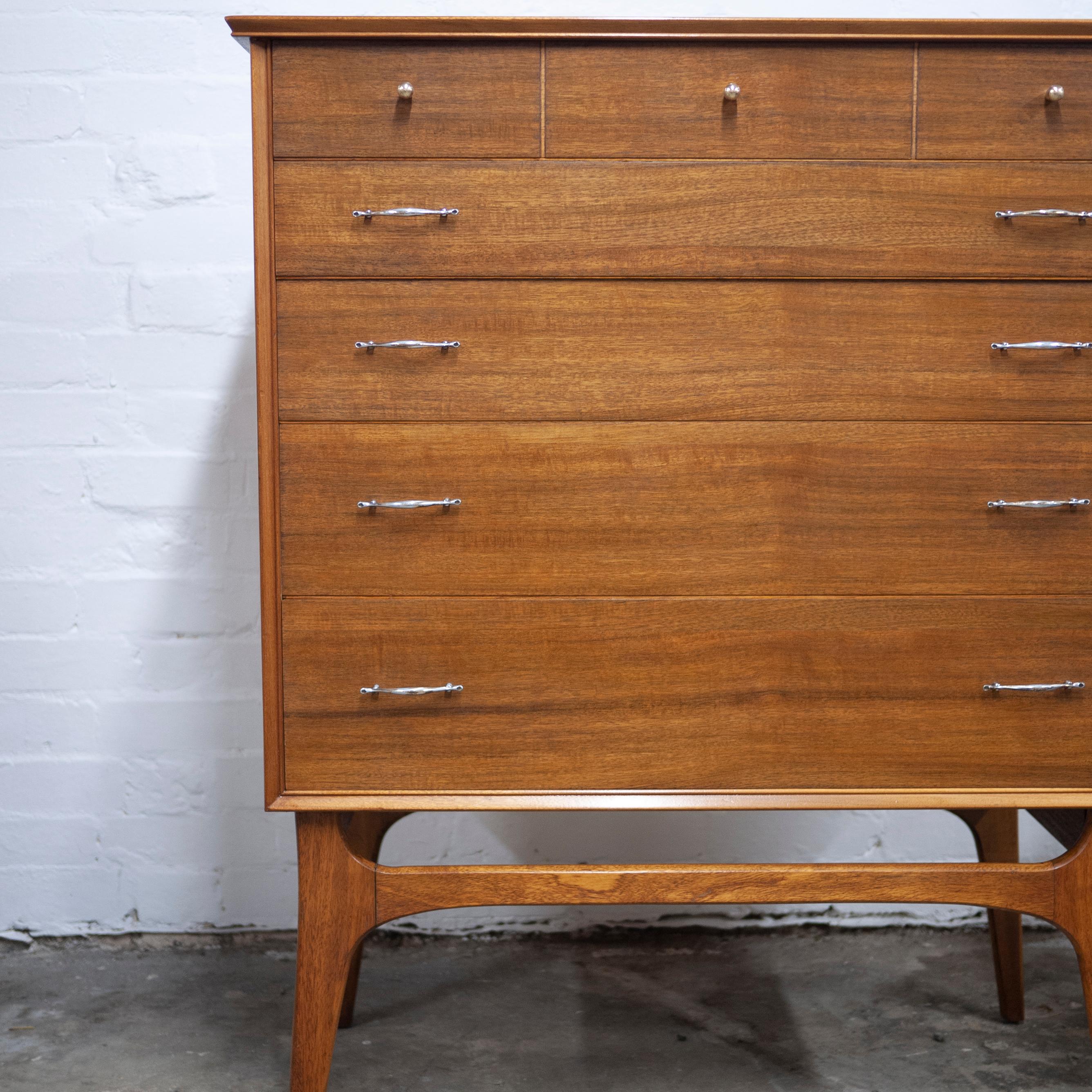 British Midcentury Walnut Chest of Drawers by Alfred COX, 1960s For Sale