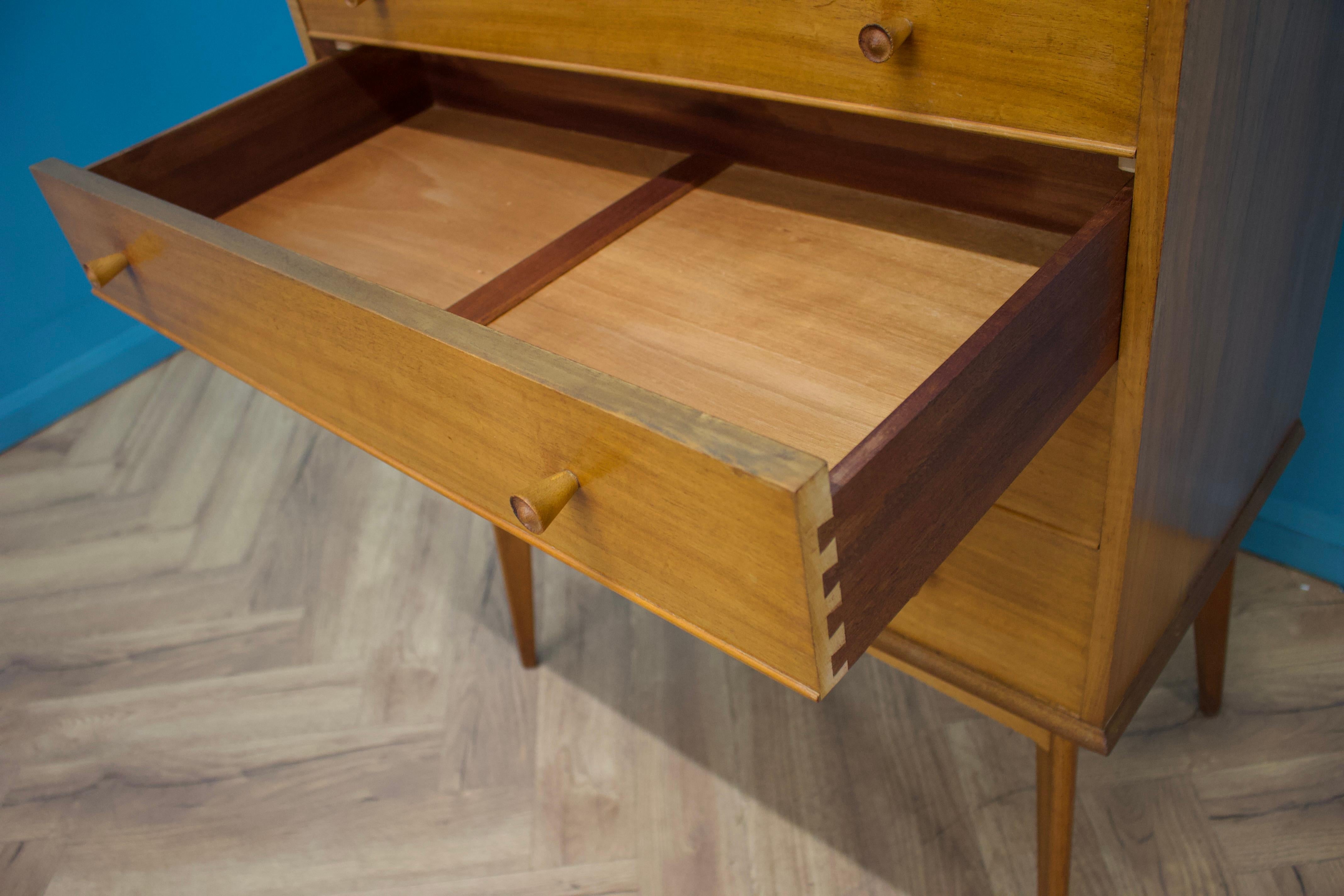 Veneer Mid-Century Walnut Chest of Drawers by Alfred COX for Heals, 1950s For Sale