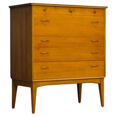 Retro Mid-Century Walnut Chest of Drawers by Alfred COX for Heals, 1960s