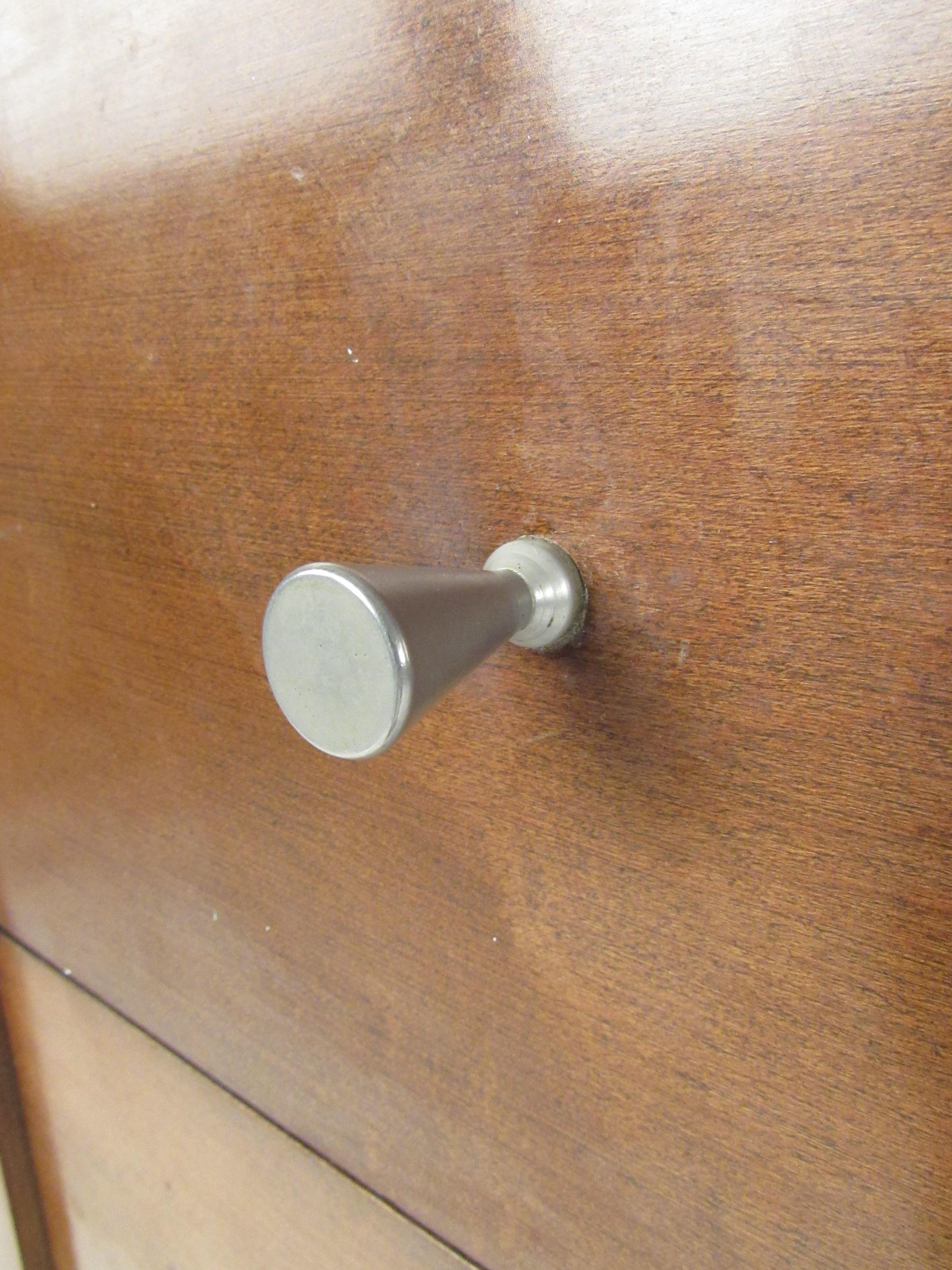 Midcentury Walnut Chest of Drawers by Paul McCobb In Good Condition In Brooklyn, NY