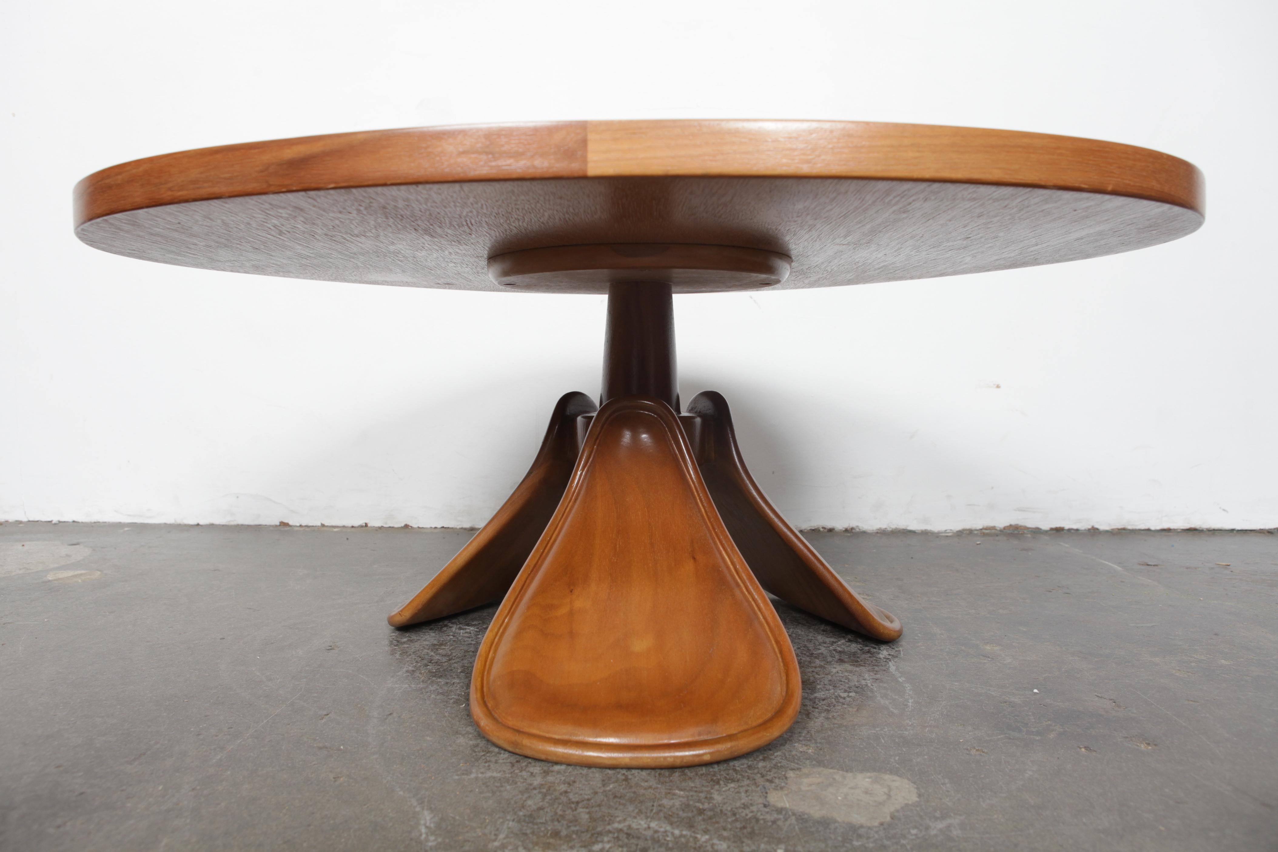 Midcentury Walnut Coffee Table with Organic Rounded Top and Leaf Style Legs In Good Condition In North Hollywood, CA