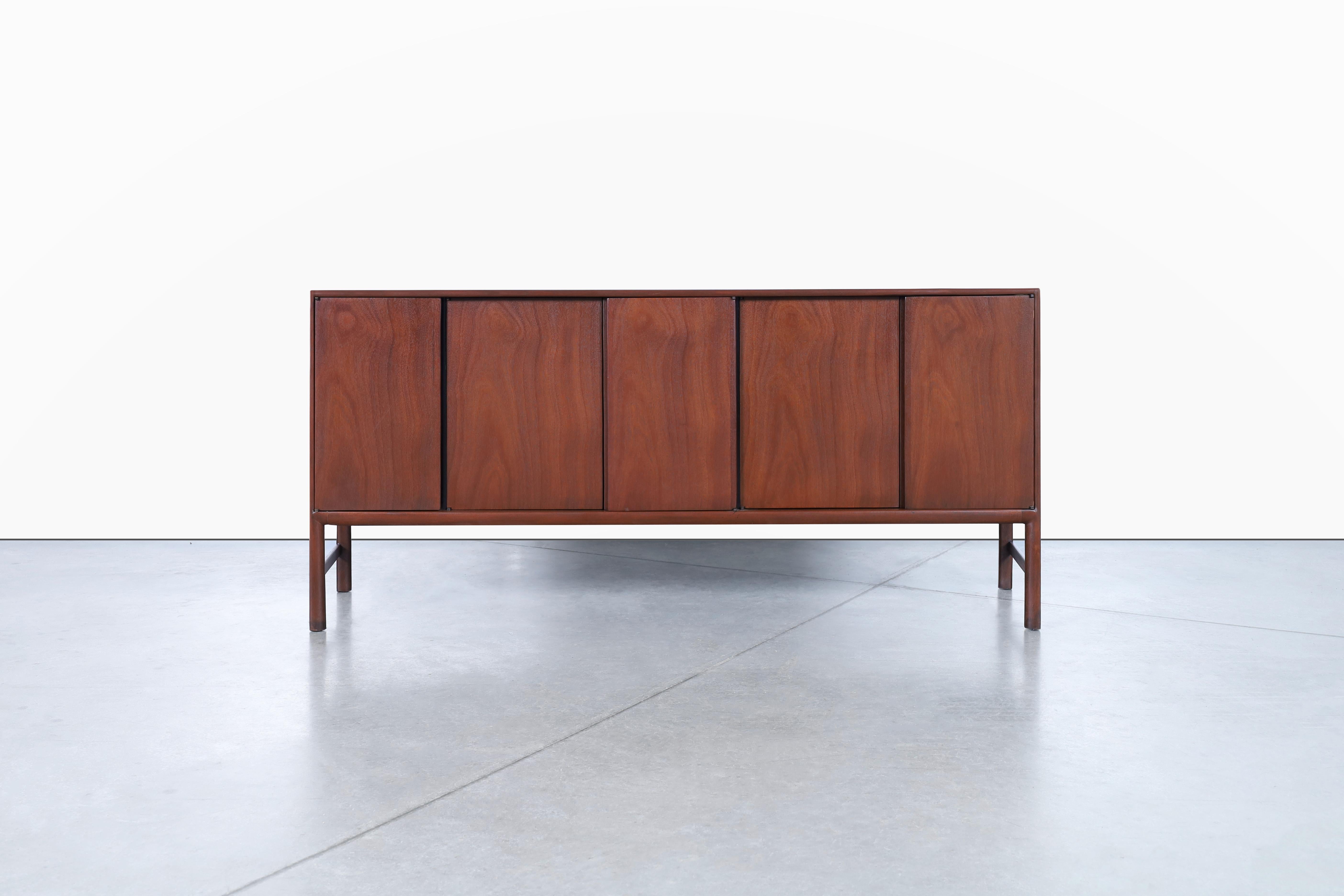 Mid-Century Walnut Credenza by Raymond Sobota for Mount Airy For Sale 2