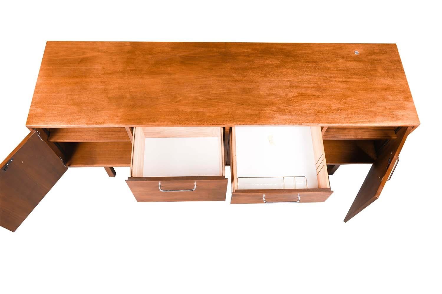 American Mid-Century Walnut Credenza Jens Risom Style B. L. Marble Furniture Company