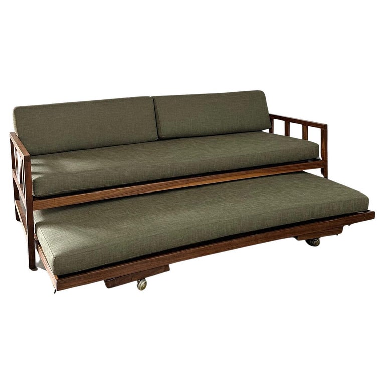 Mid Century Walnut Daybed For Sale at 1stDibs