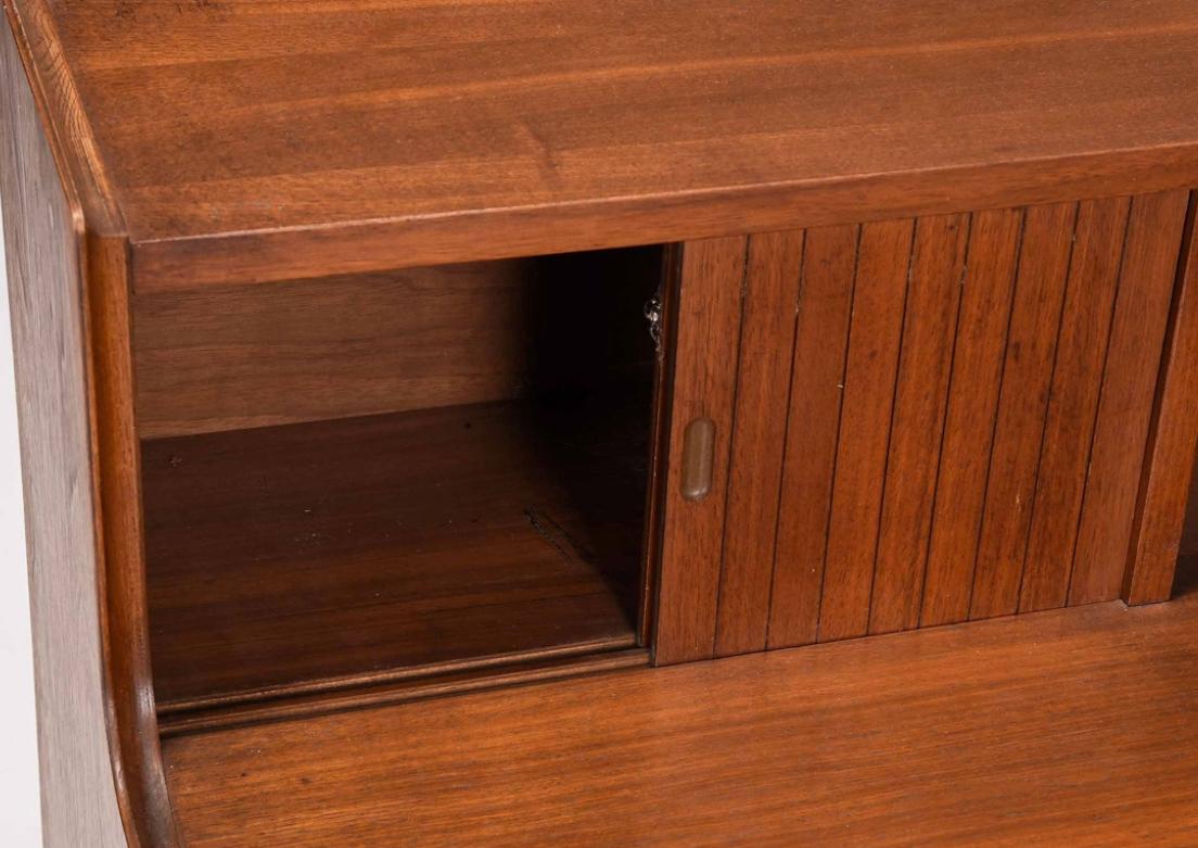 Mid-20th Century Mid Century walnut Desk by Arthur Umanoff for Cavalier