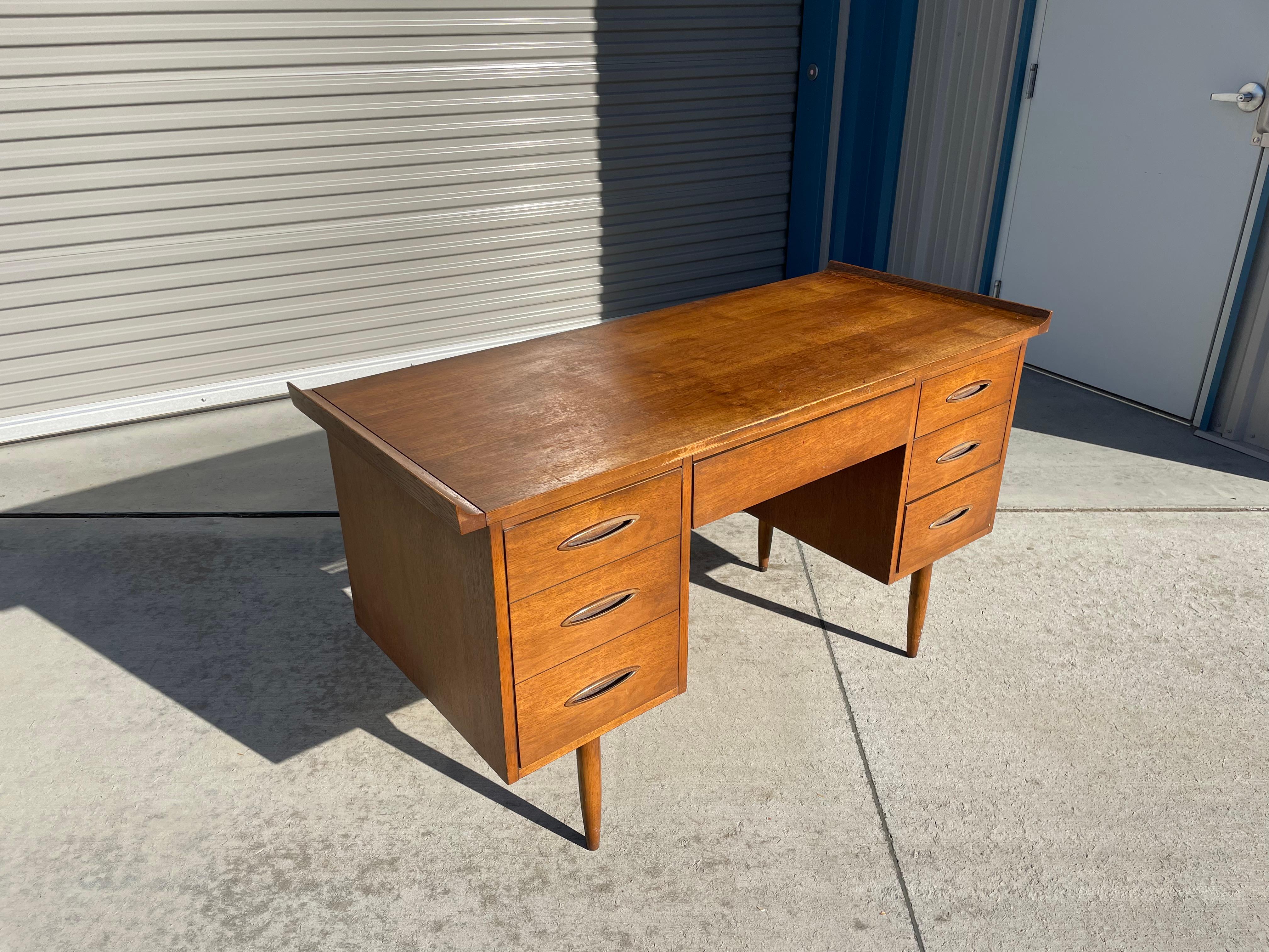 Mid-Century Modern Midcentury Walnut Desk by Broyhill