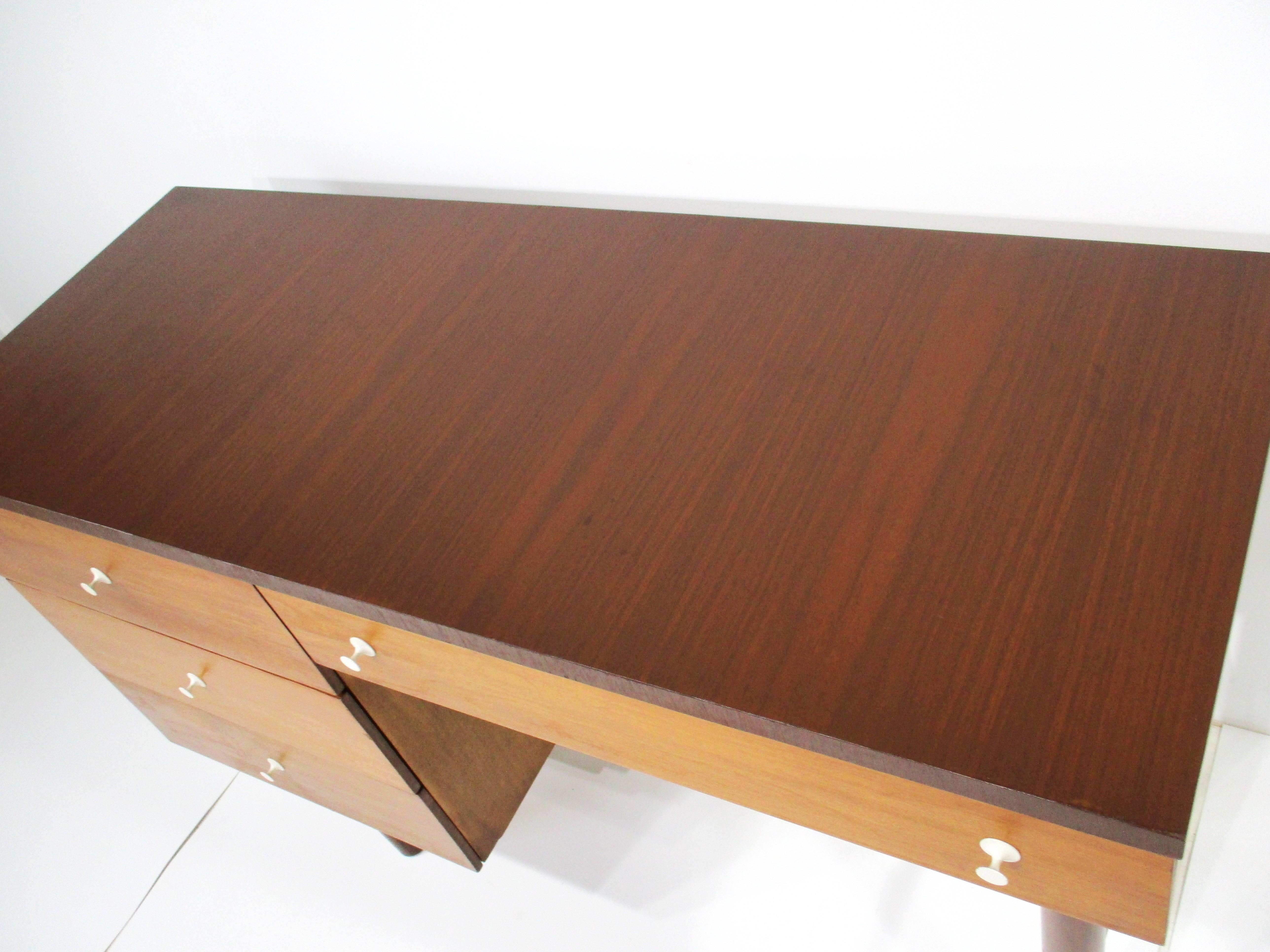 George Nelson styled Mid Century Walnut Desk by Stanley For Sale 4