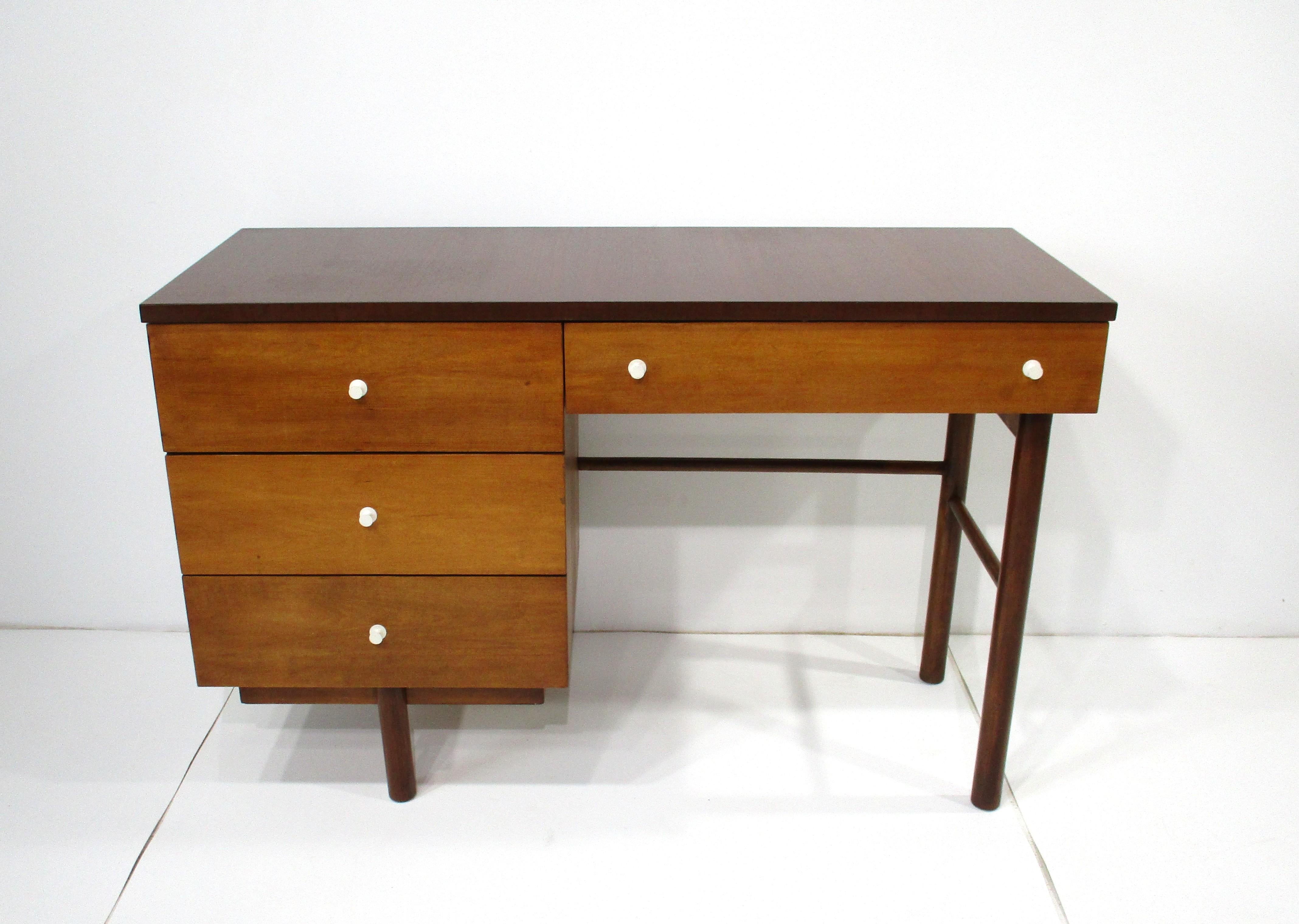 George Nelson styled Mid Century Walnut Desk by Stanley For Sale 3