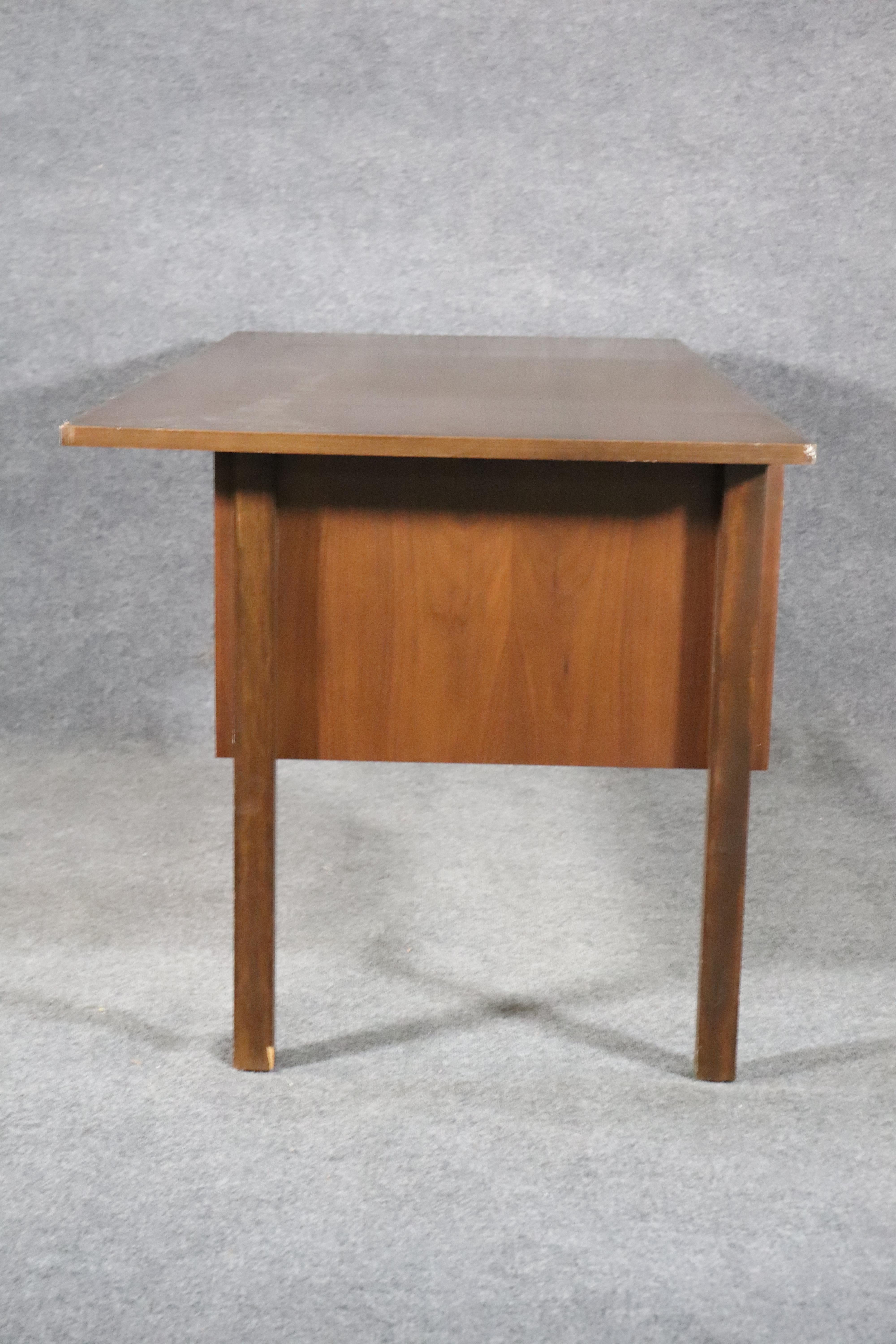 Mid-Century Modern Mid-Century Walnut Desk For Sale