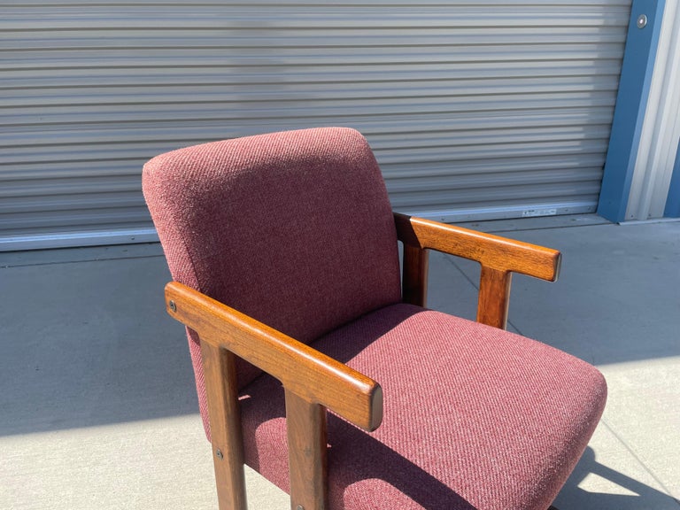 Mid Century Walnut Dining Chairs For Sale at 1stDibs