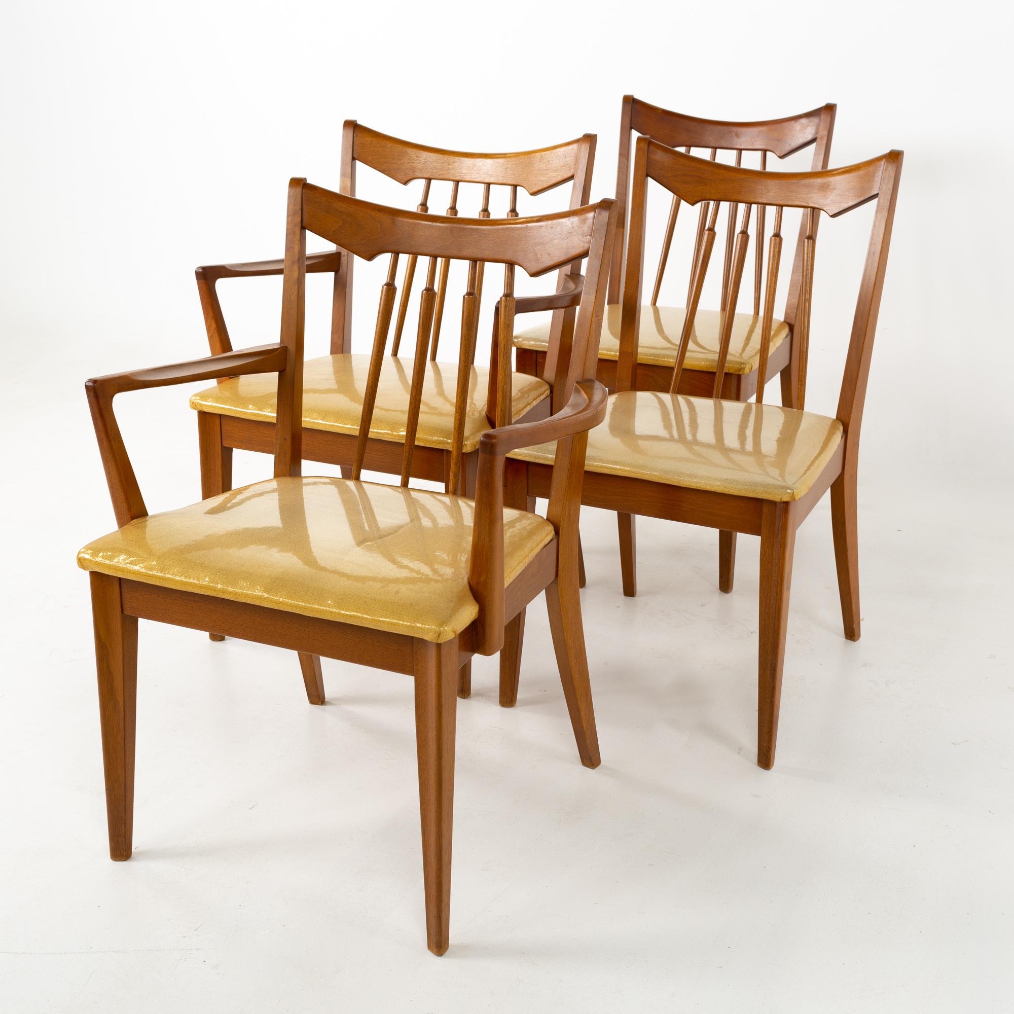 Mid Century Walnut Dining Chairs - Set of 6 In Good Condition For Sale In Countryside, IL