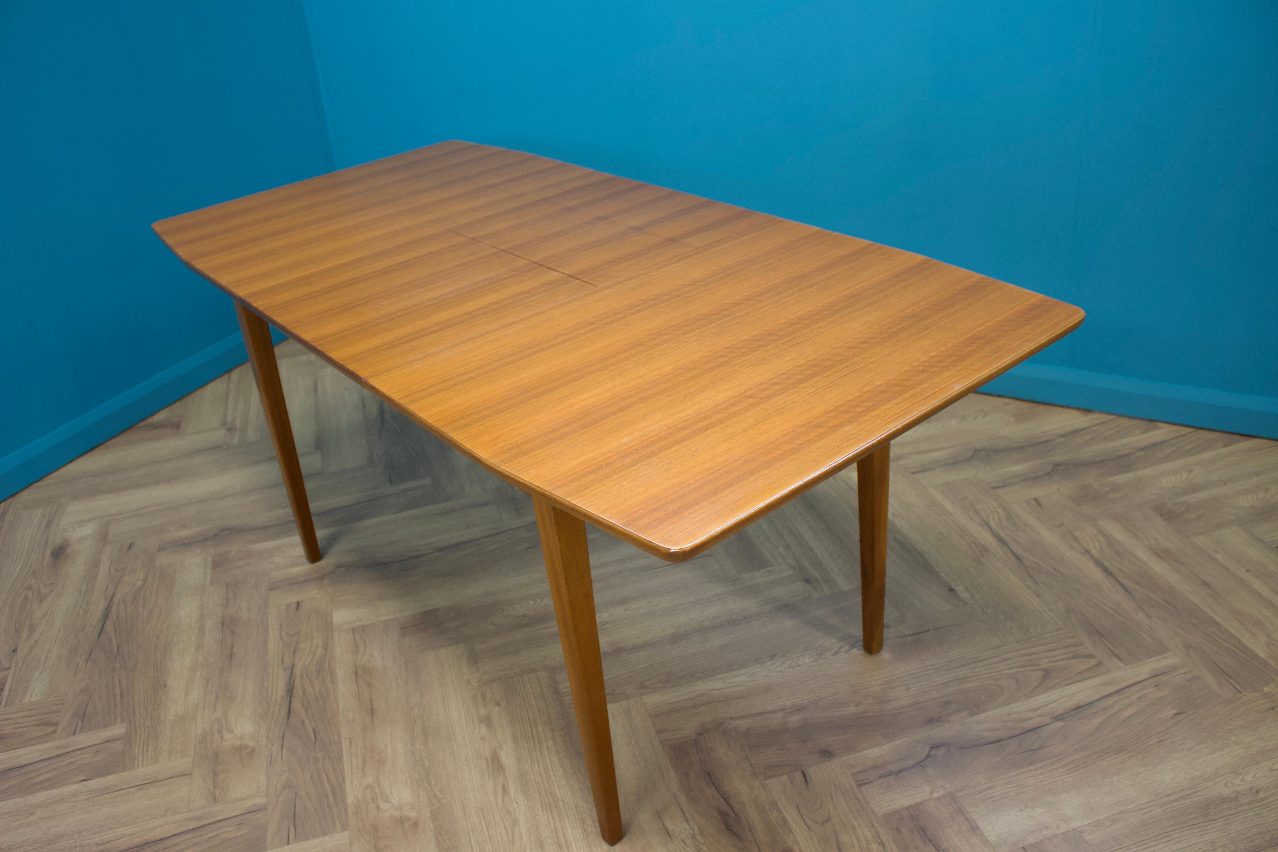 Mid Century Walnut Dining Table, 1960s For Sale 2
