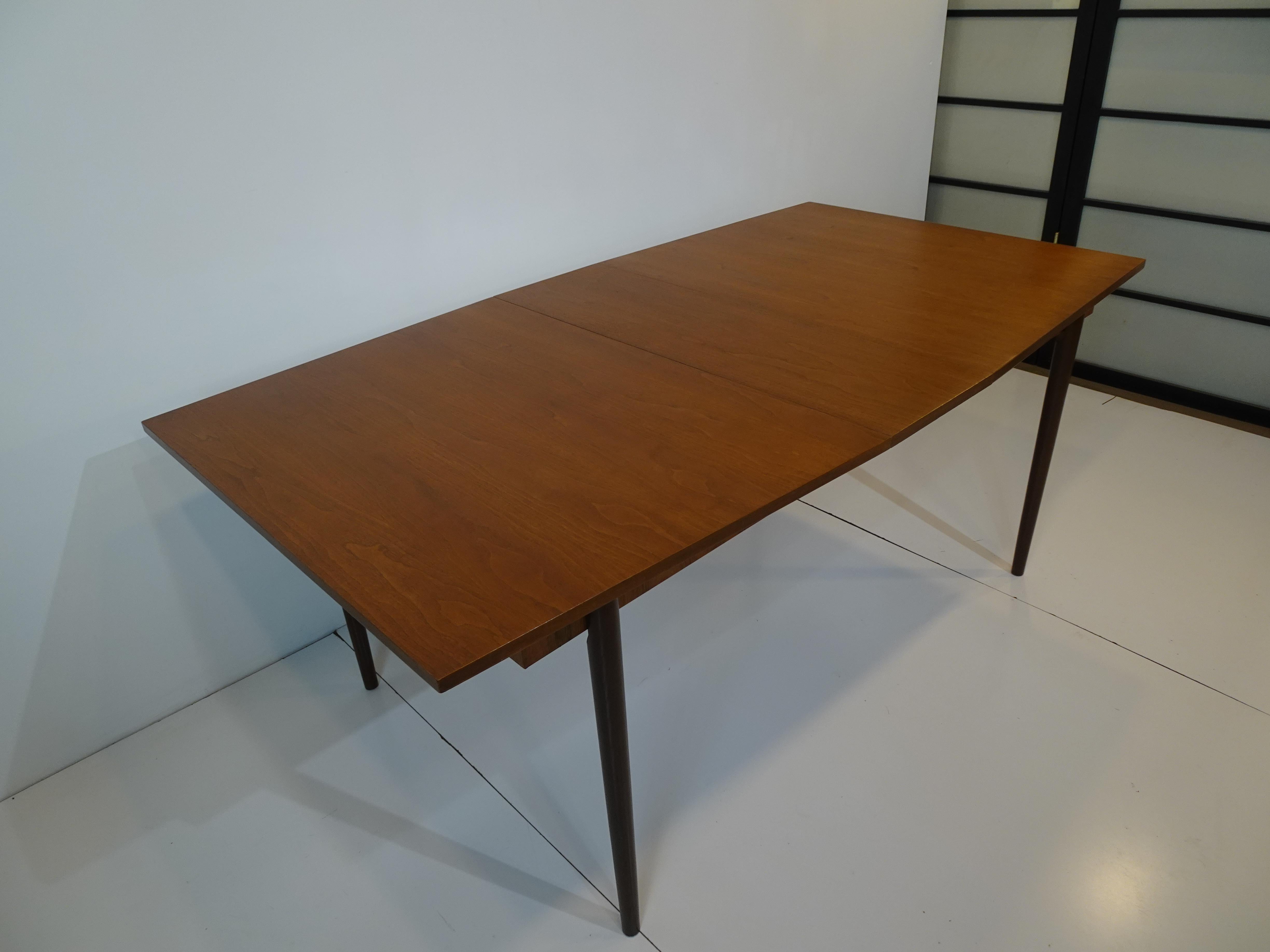 Mid Century Walnut Dining Table by Paul Browning for Stanley  7