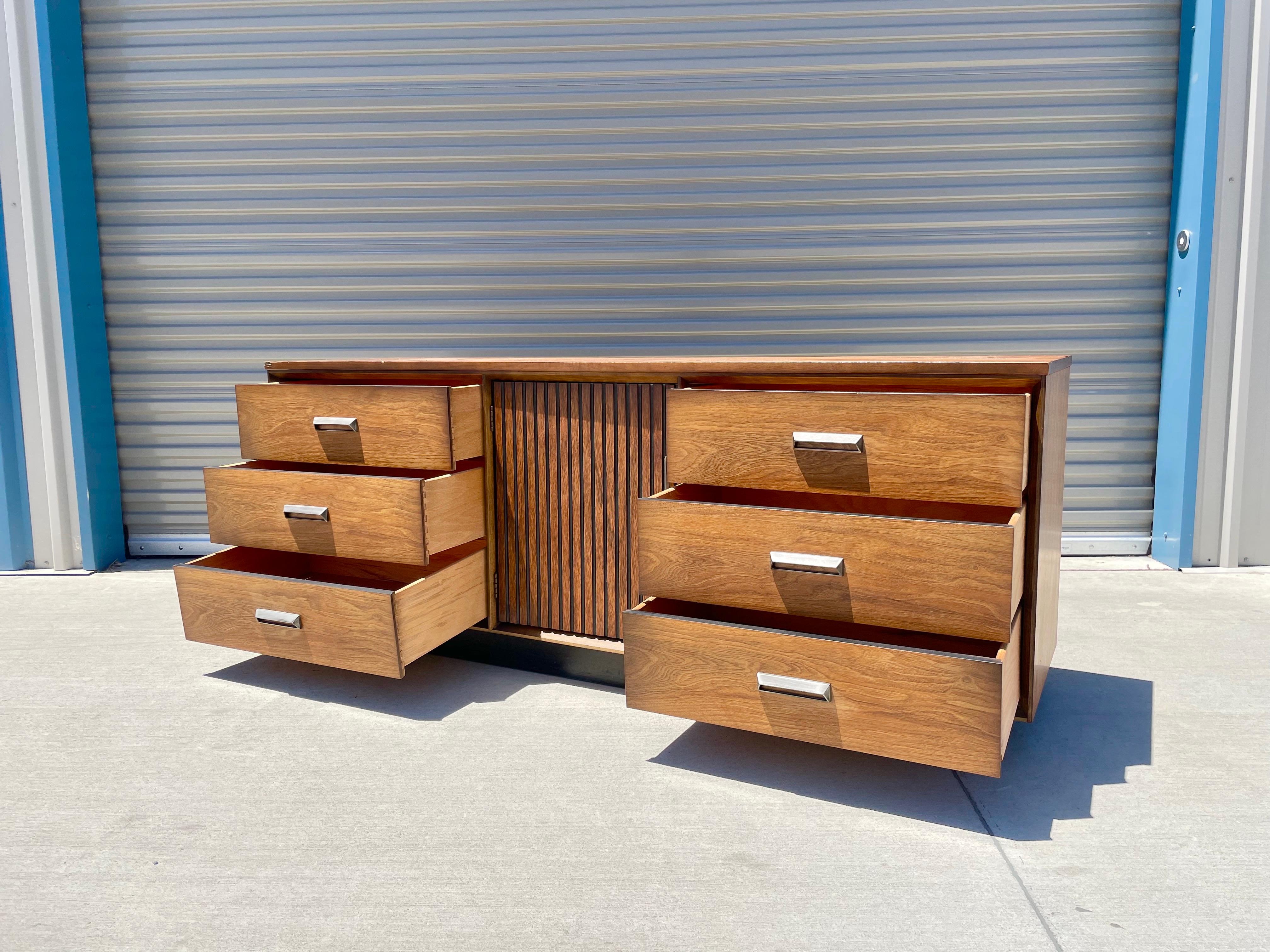 American Mid Century Walnut Dresser by Bassett Furniture For Sale