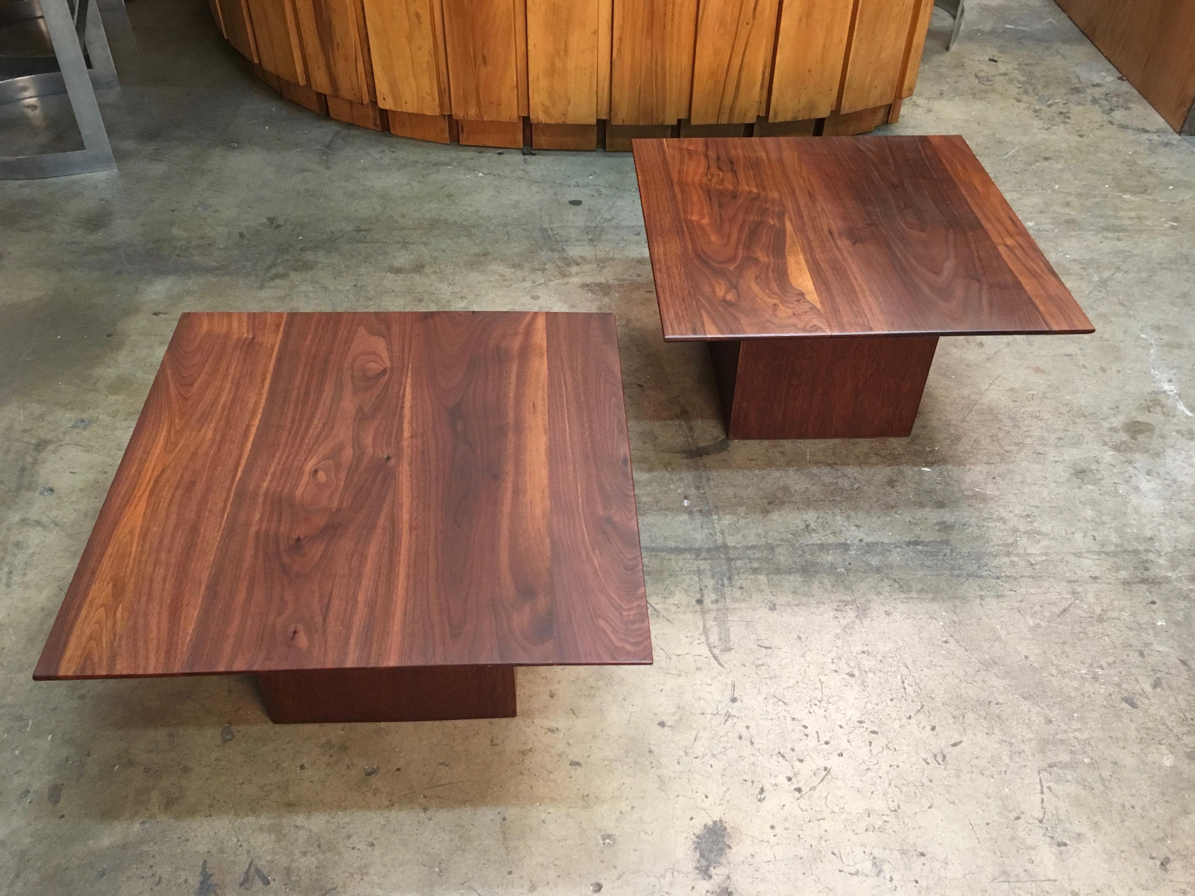 Mid-Century Modern Mid-Century Walnut End Table