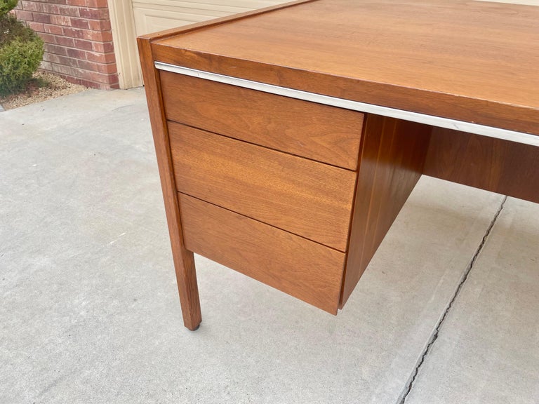 MidCentury Walnut Executive Desk by Kimball For Sale at 1stDibs