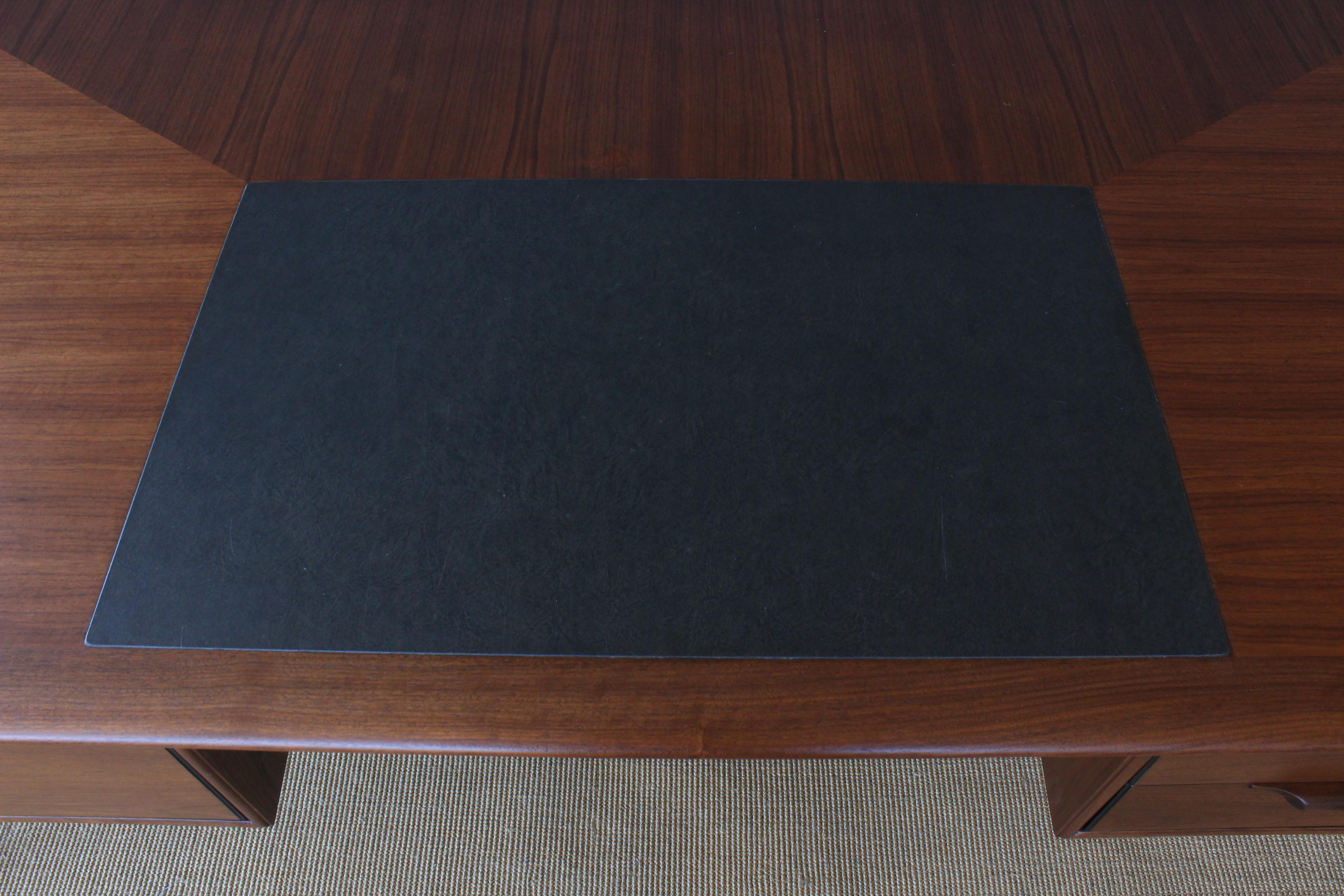 Mid-Century Modern Midcentury Walnut Executive Desk, U.S.A, 1960s