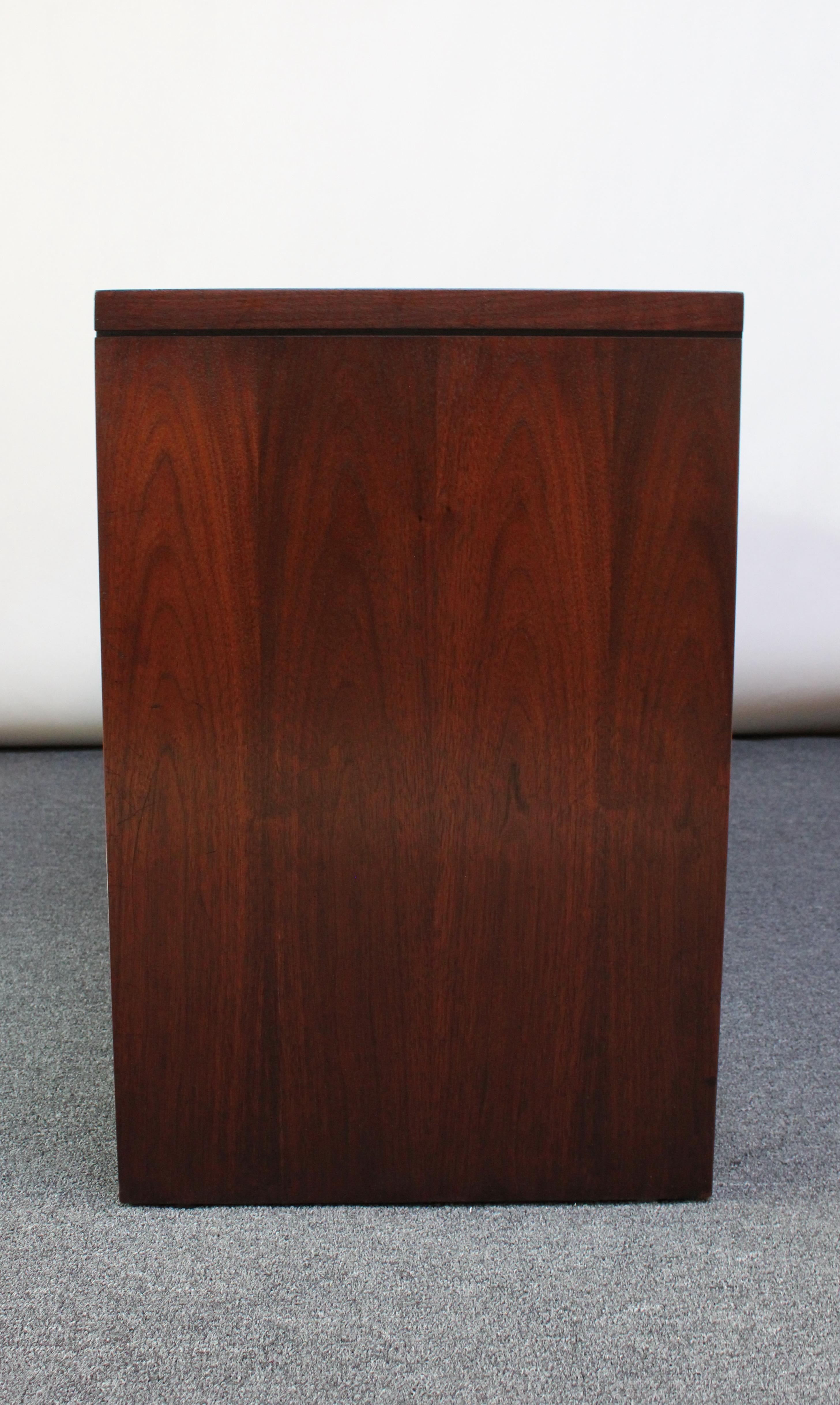 Mid-20th Century Mid-Century Walnut Filing Cabinet Unit / Chest of Drawers by Steelcase
