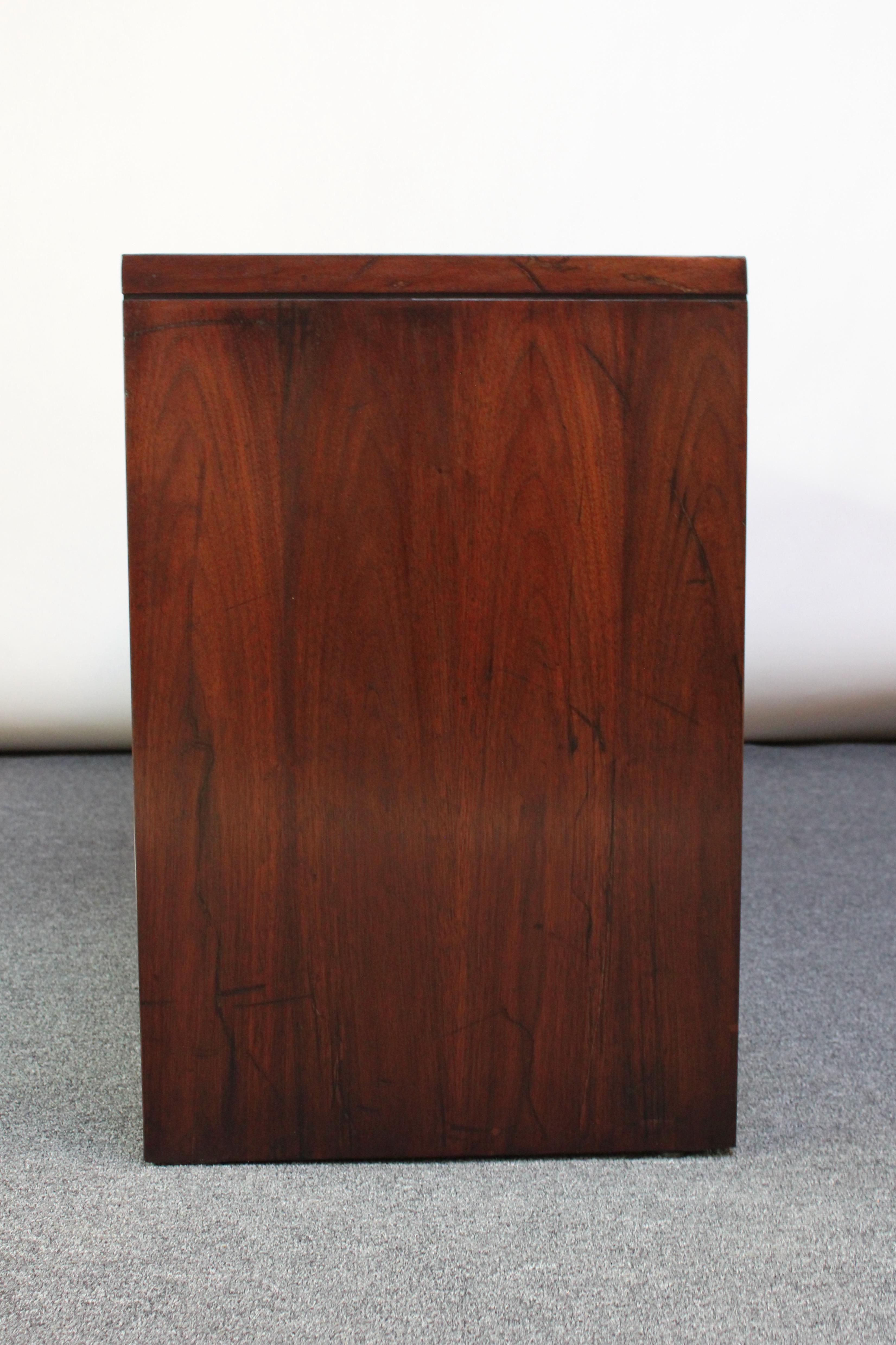 Mid-Century Walnut Filing Cabinet Unit / Chest of Drawers by Steelcase 1