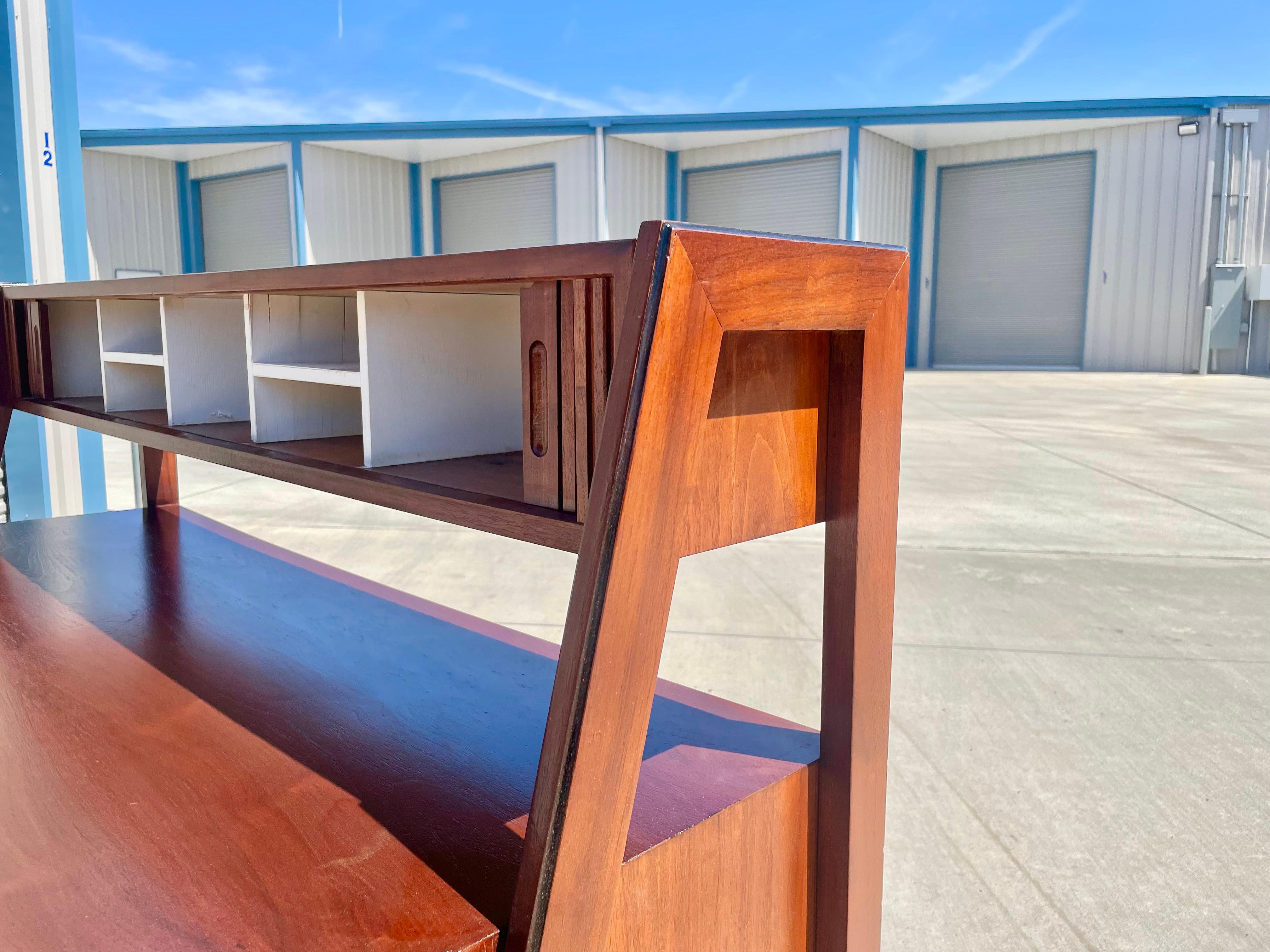 Midcentury Walnut Floating Tambour Desk Attributed to Glenn of California For Sale 5
