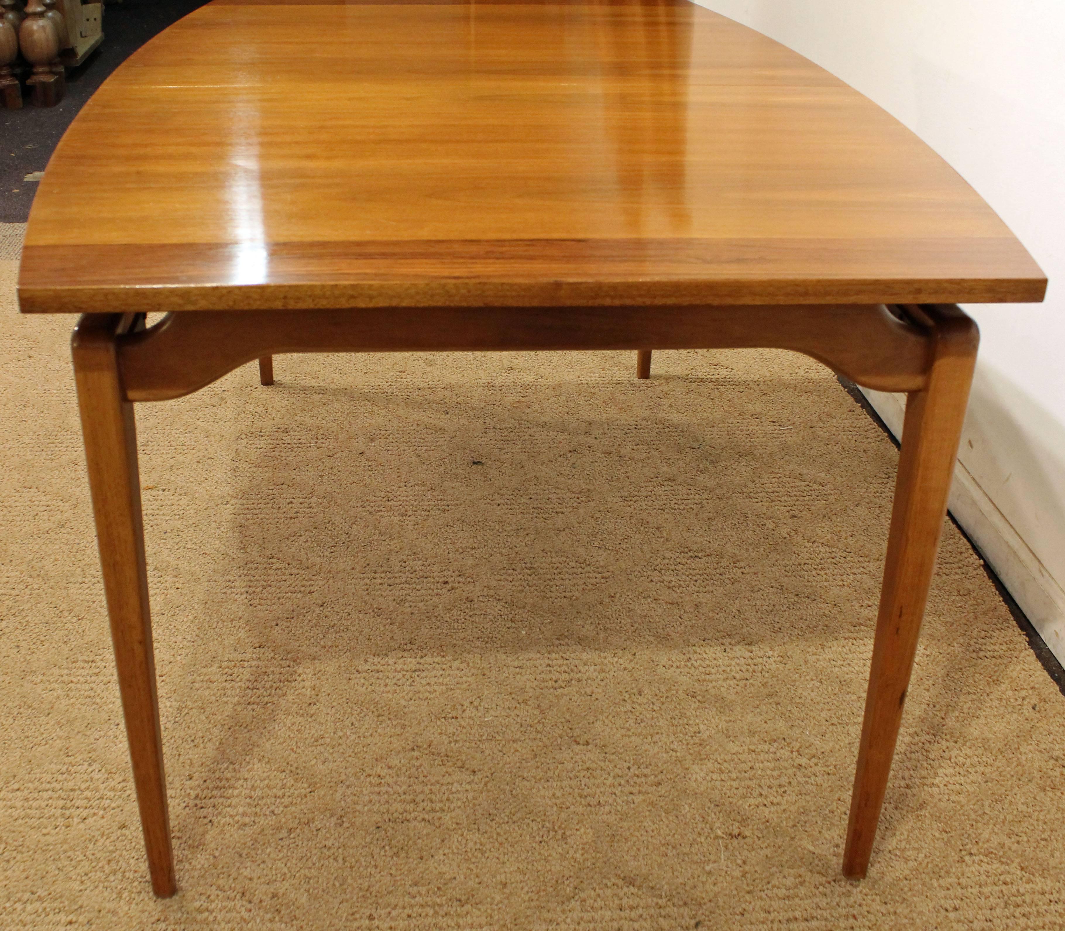floating dining table