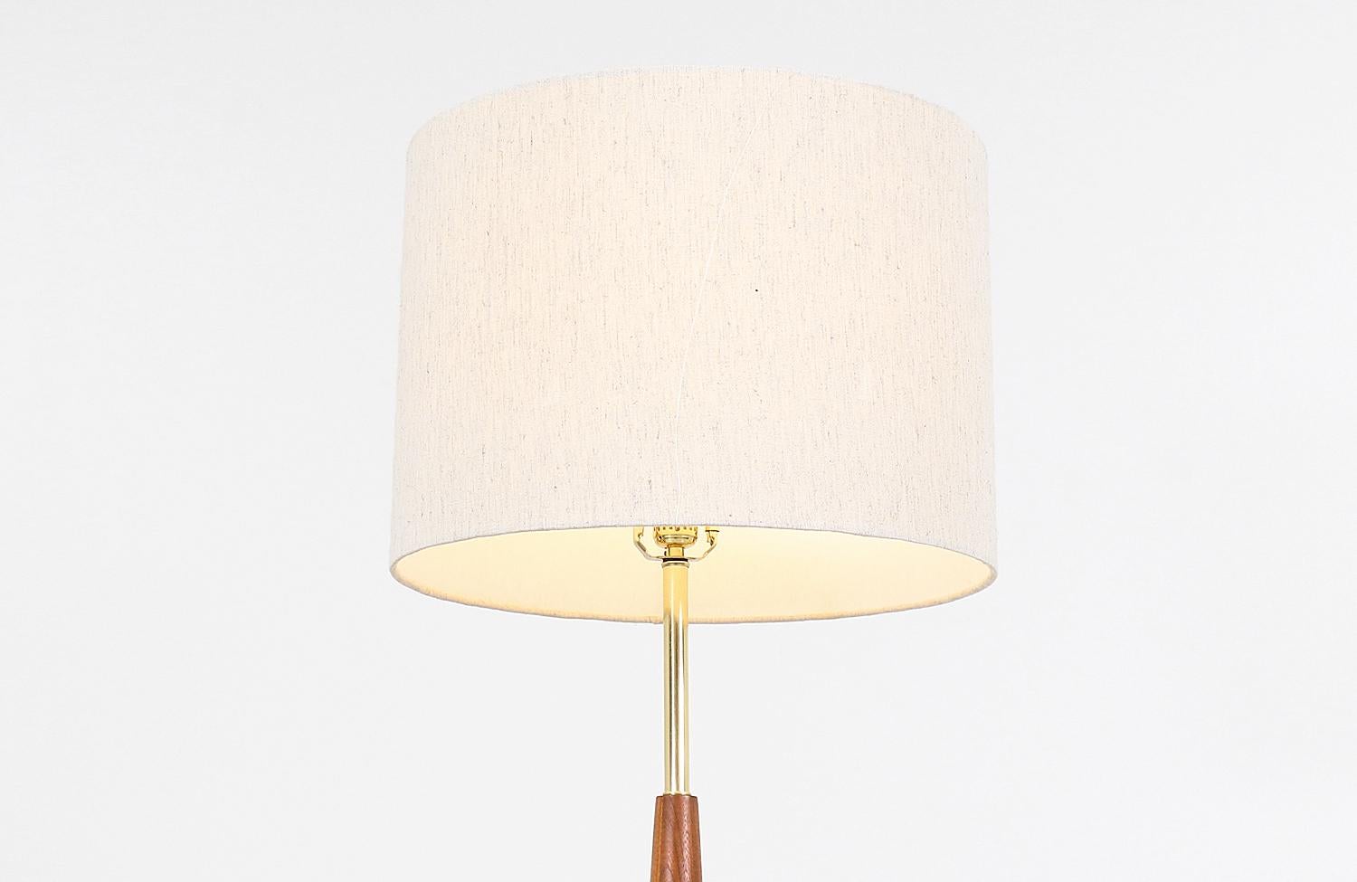 contemporary lamp