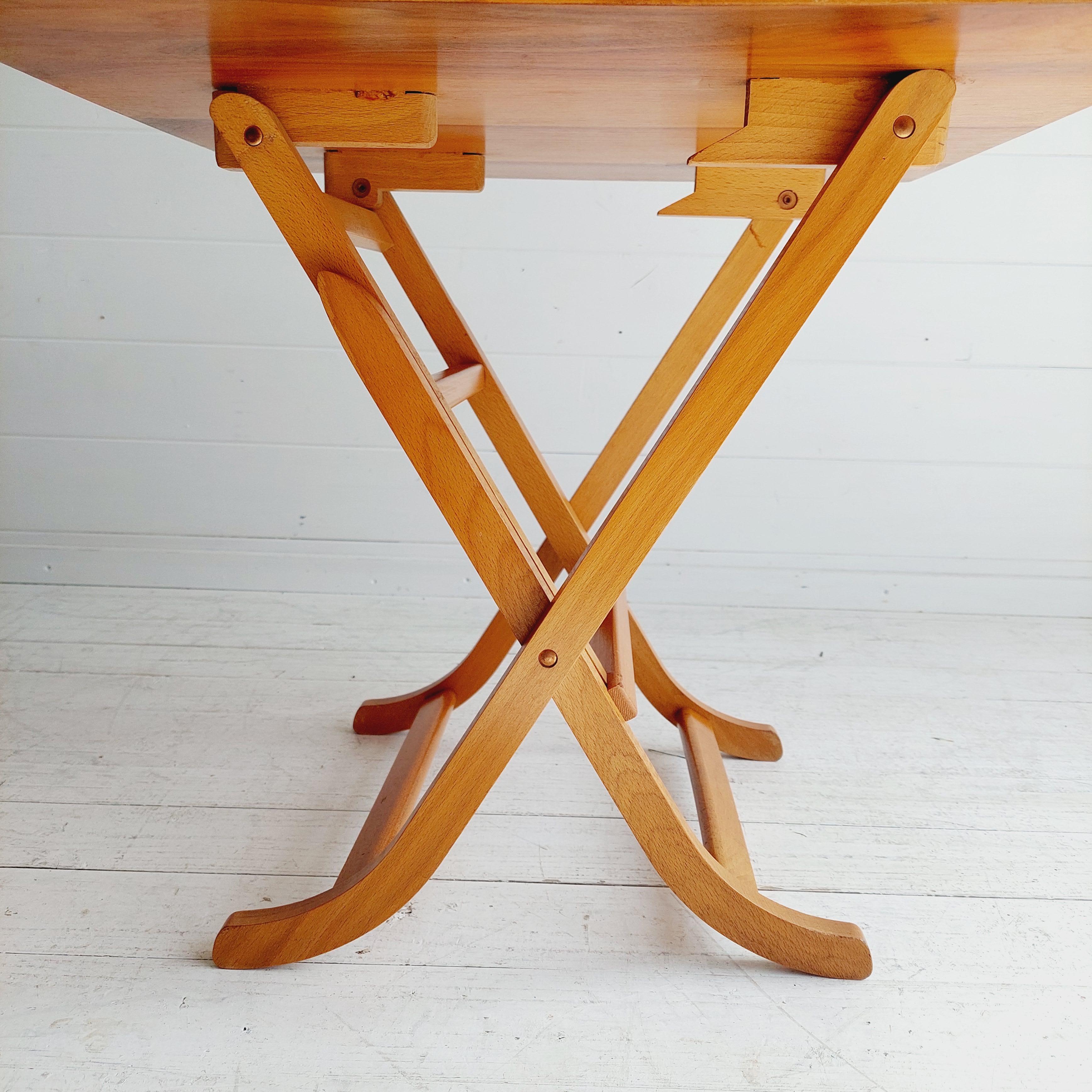 Mid Century Walnut Folding Occasional Side Table By Meredew, 60s For Sale 5