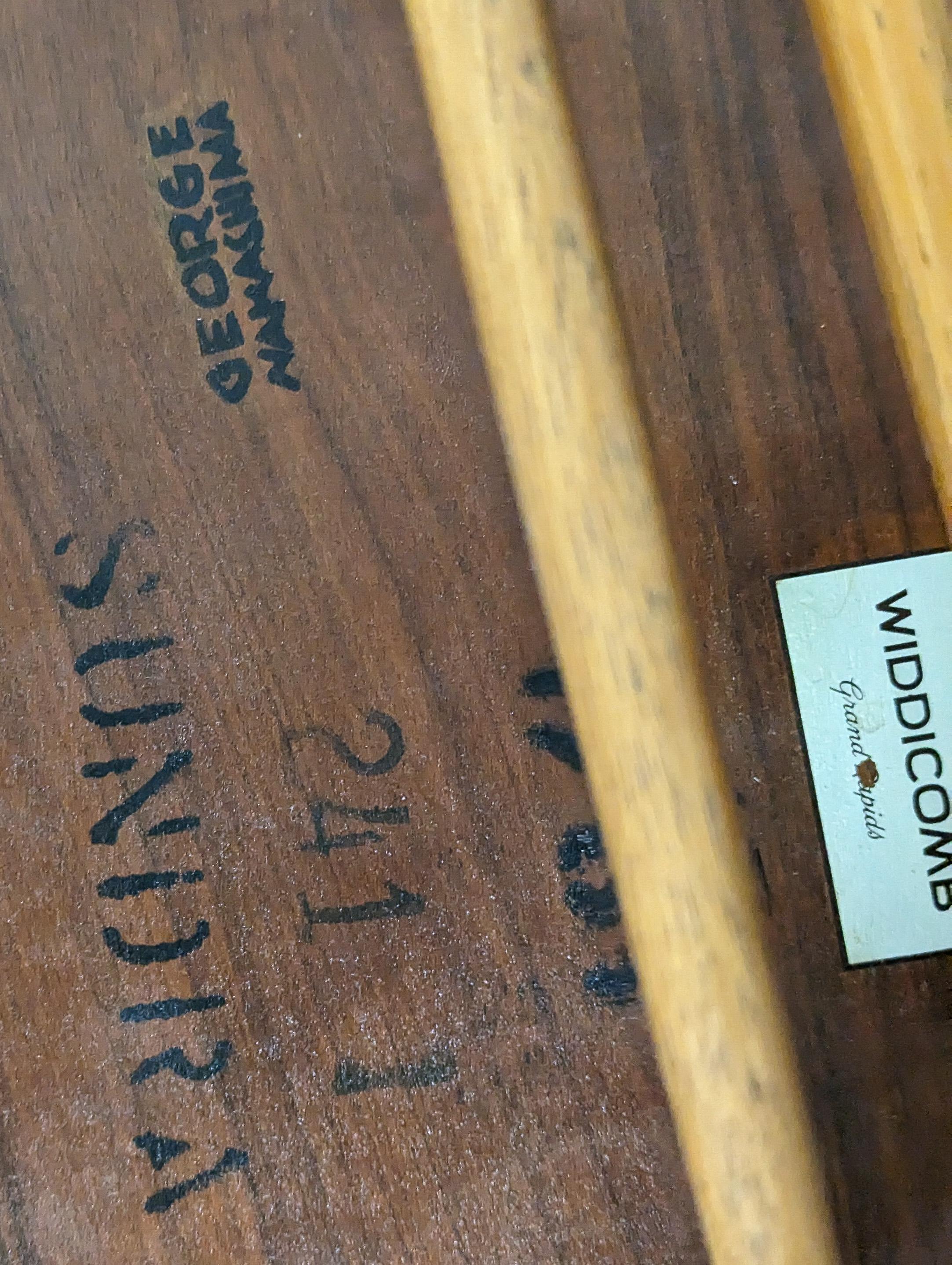 Mid Century Walnut George Nakashima Sundra Tiered Side Table for Widdicomb For Sale 4