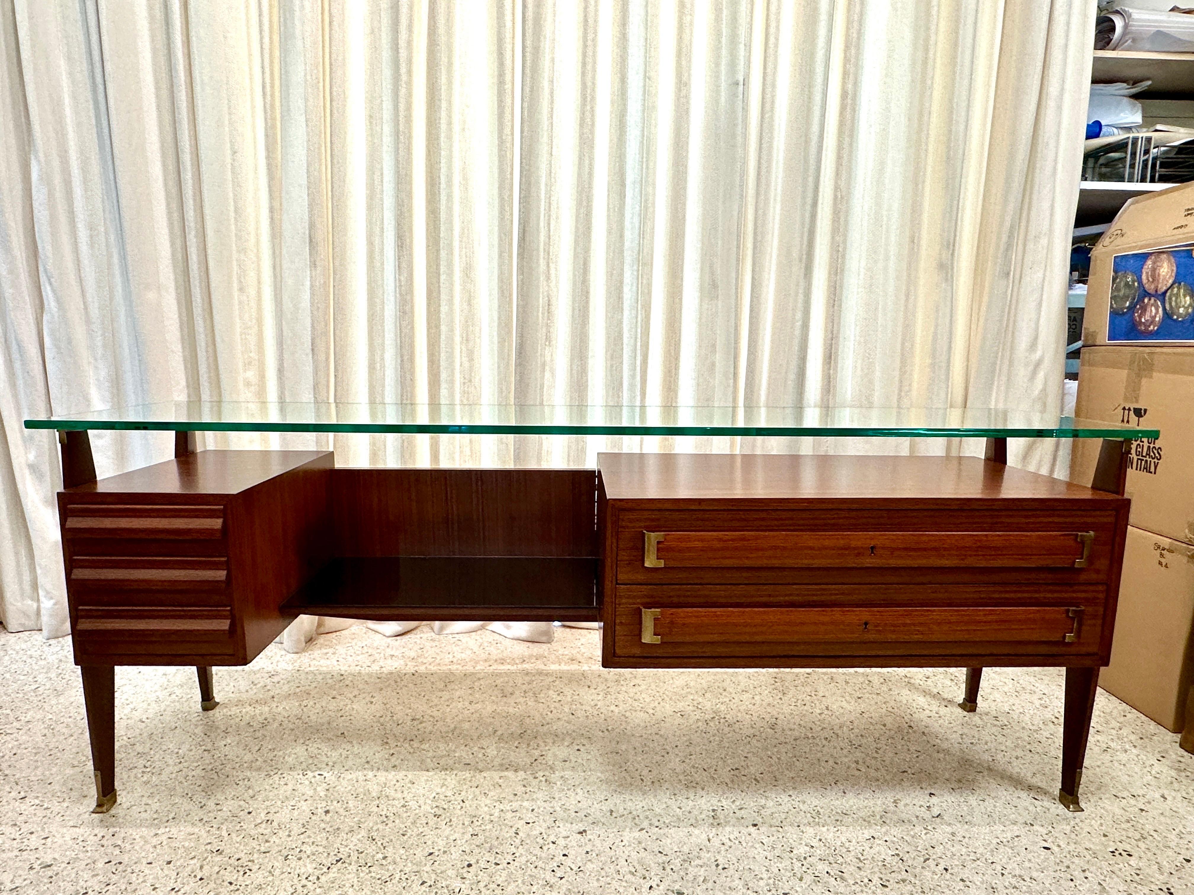 Mid-Century Walnut, Glass and Brass Italian Sideboard 1960's For Sale 10