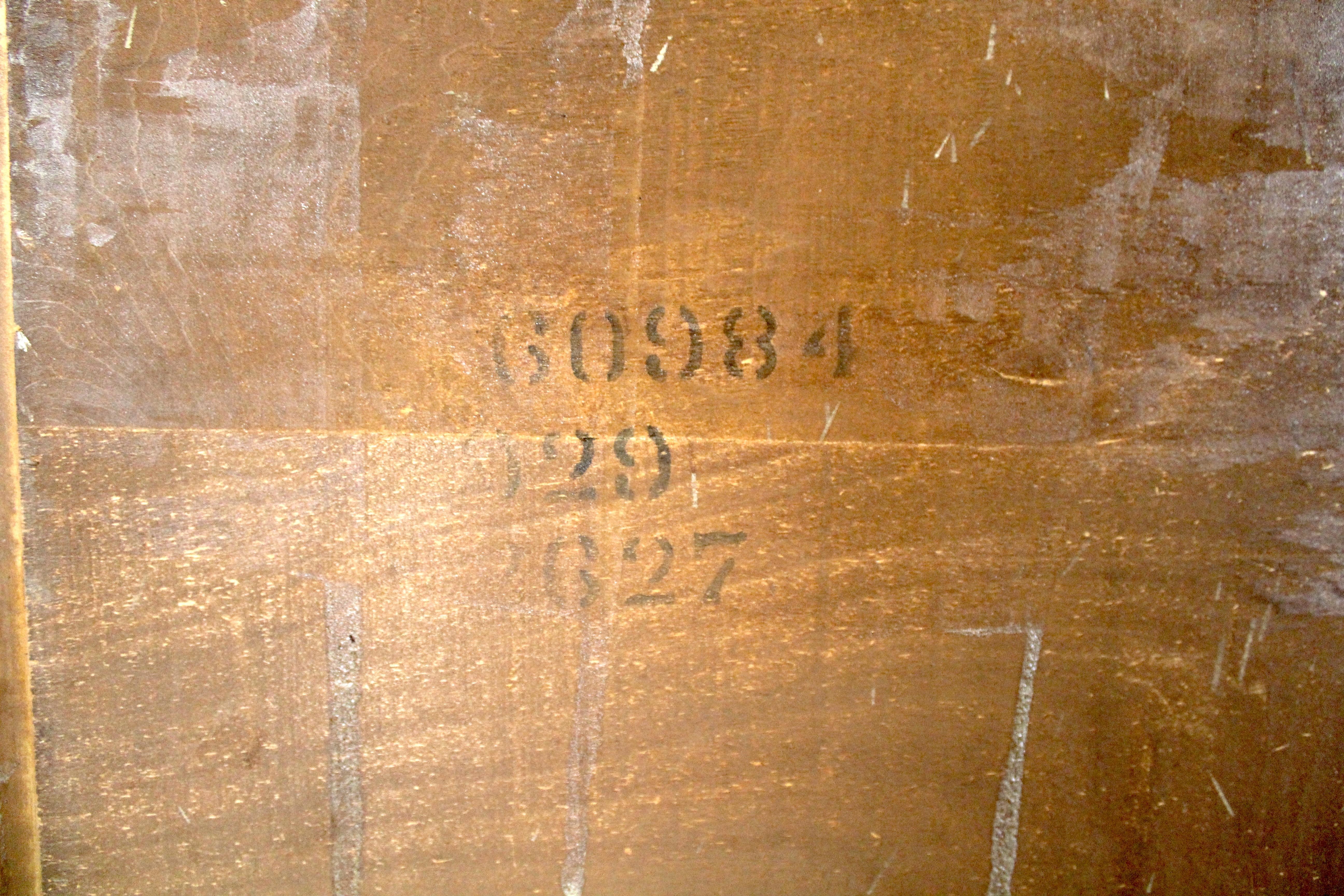 Kommode aus Nussbaumholz aus der Mitte des Jahrhunderts von Harmony House im Angebot 9