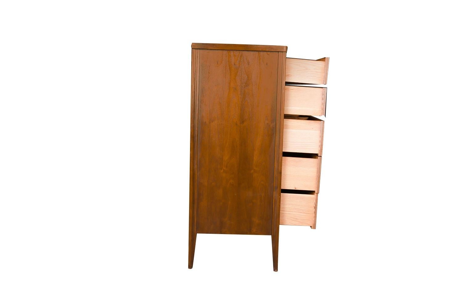 broyhill emphasis tallboy