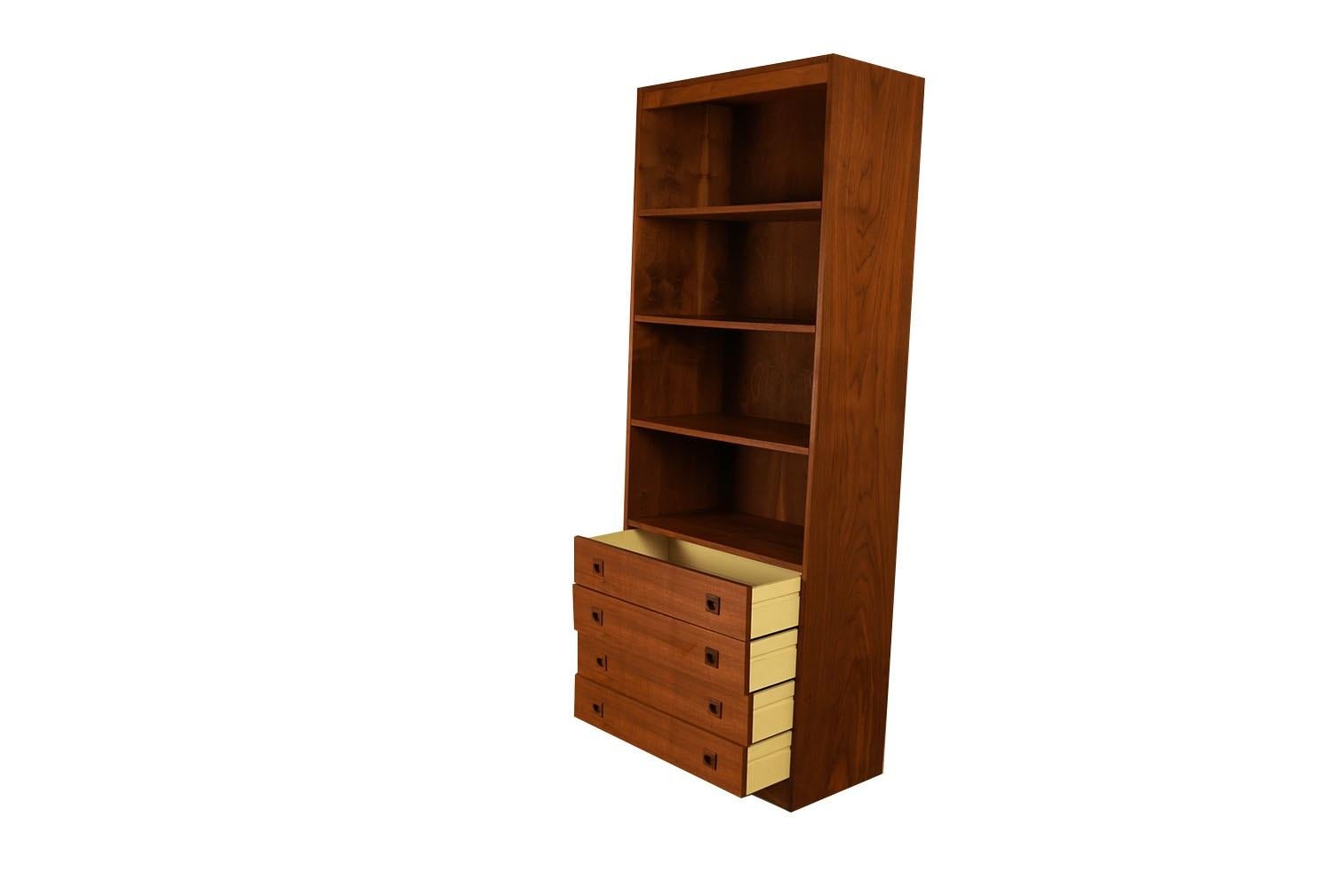 Mid-Century Modern Mid-Century Walnut Hutch Bookcase Cabinet For Sale