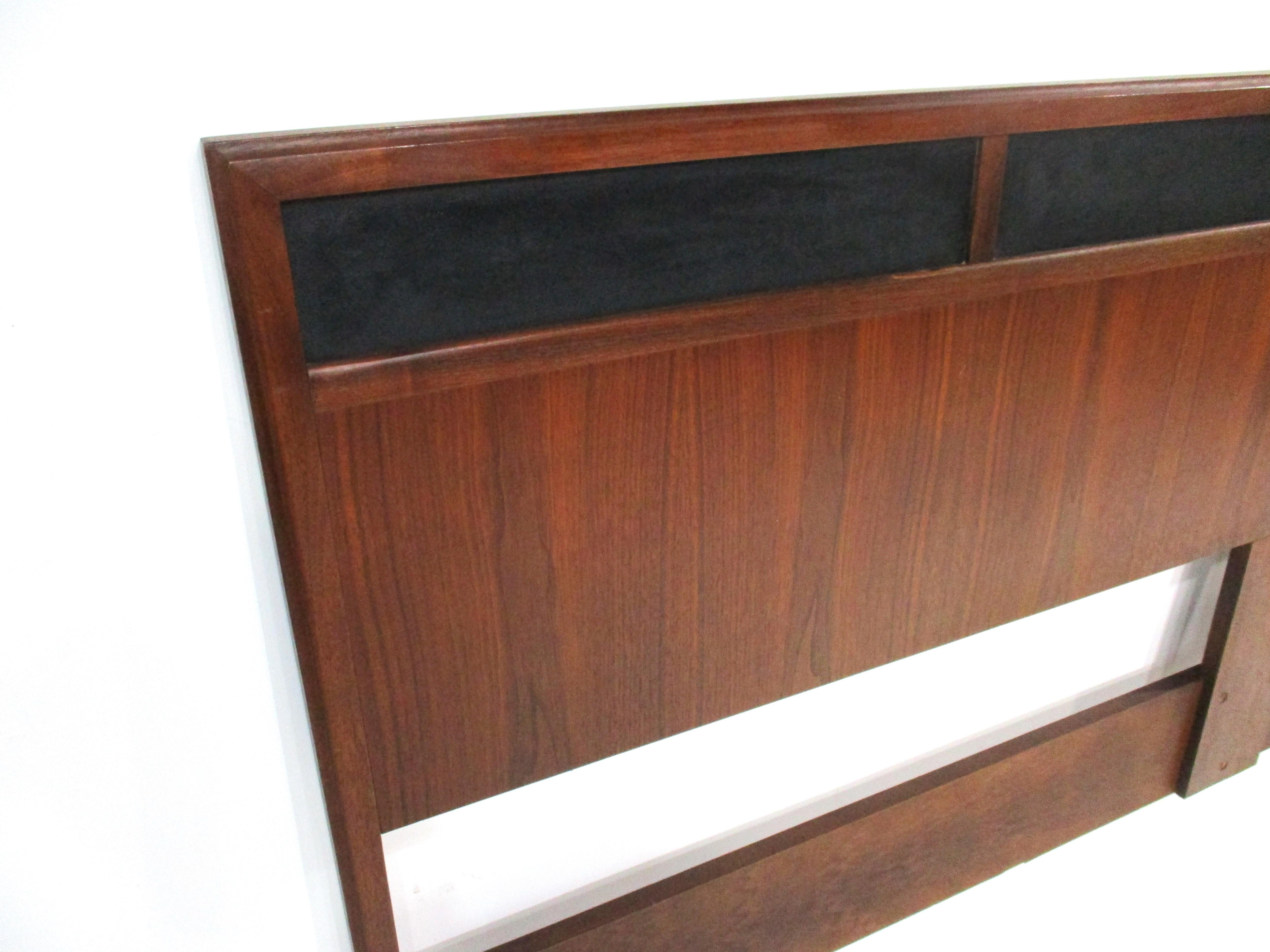 Mid Century Walnut King Headboard by Jack Cartwright for Founders In Good Condition In Cincinnati, OH