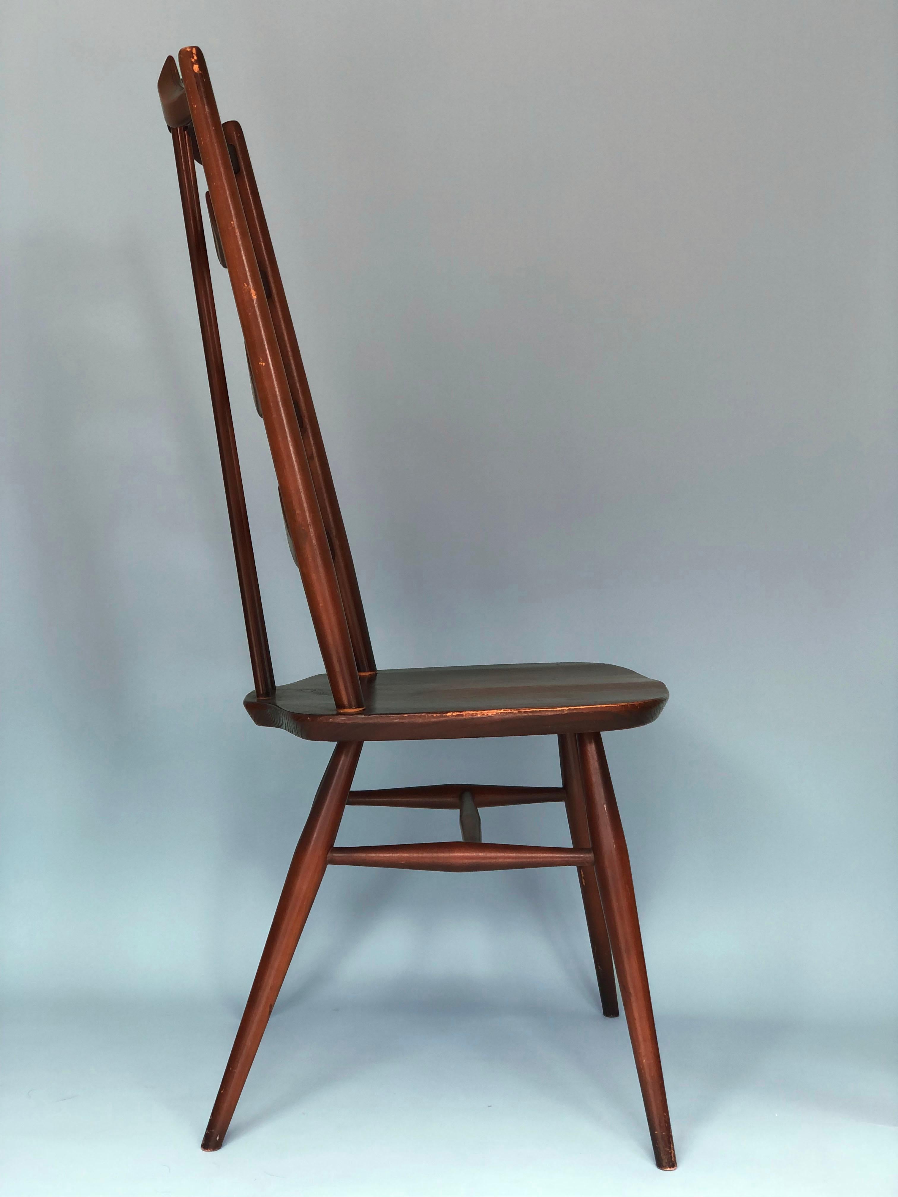 Mid Century Walnut Ladderback Dining Chair Lucian Ercolani for Ercol England  In Good Condition For Sale In Bjuråker, SE