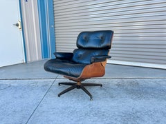 Mid Century Walnut & Leather Lounge Chair Styled After Herman Miller, 1970s