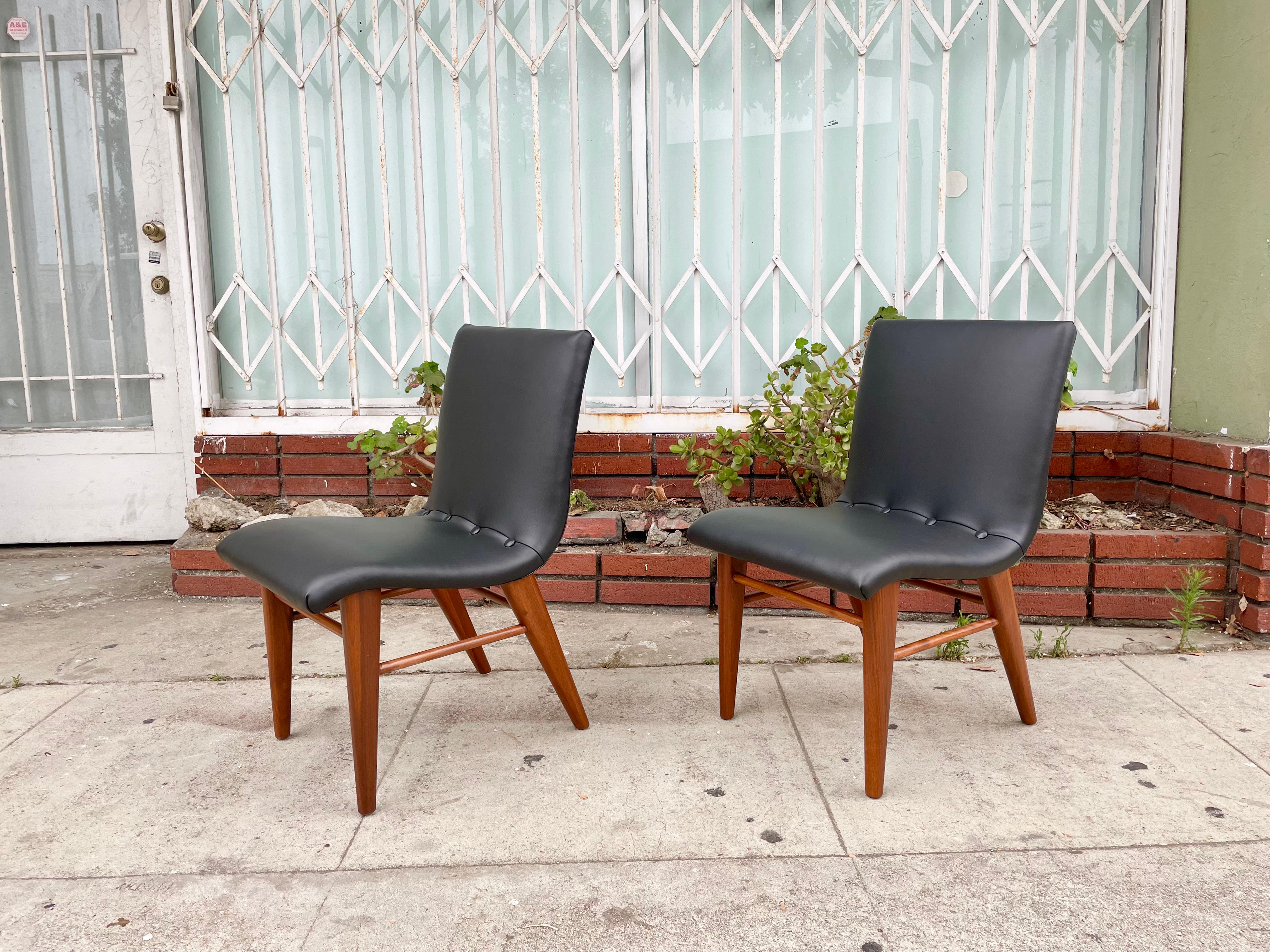 Midcentury Walnut & Leatherette Dining Chairs, Set of 6 For Sale 1