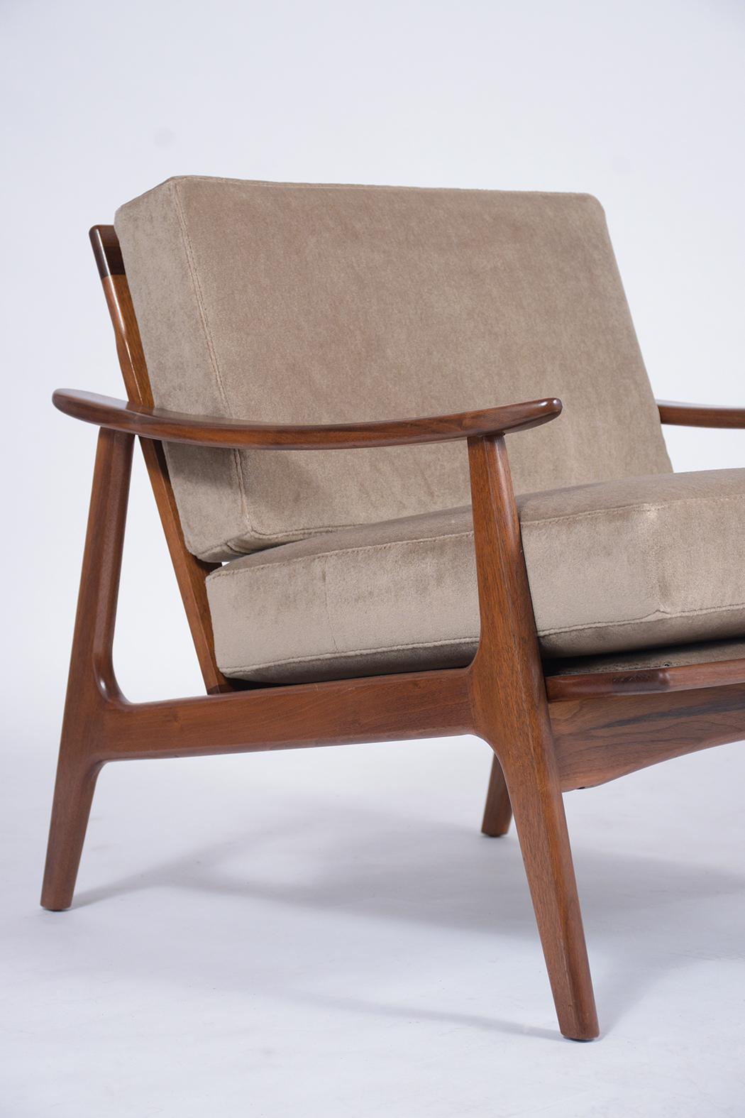 Mid-Century Modern Midcentury Walnut Lounge Chair