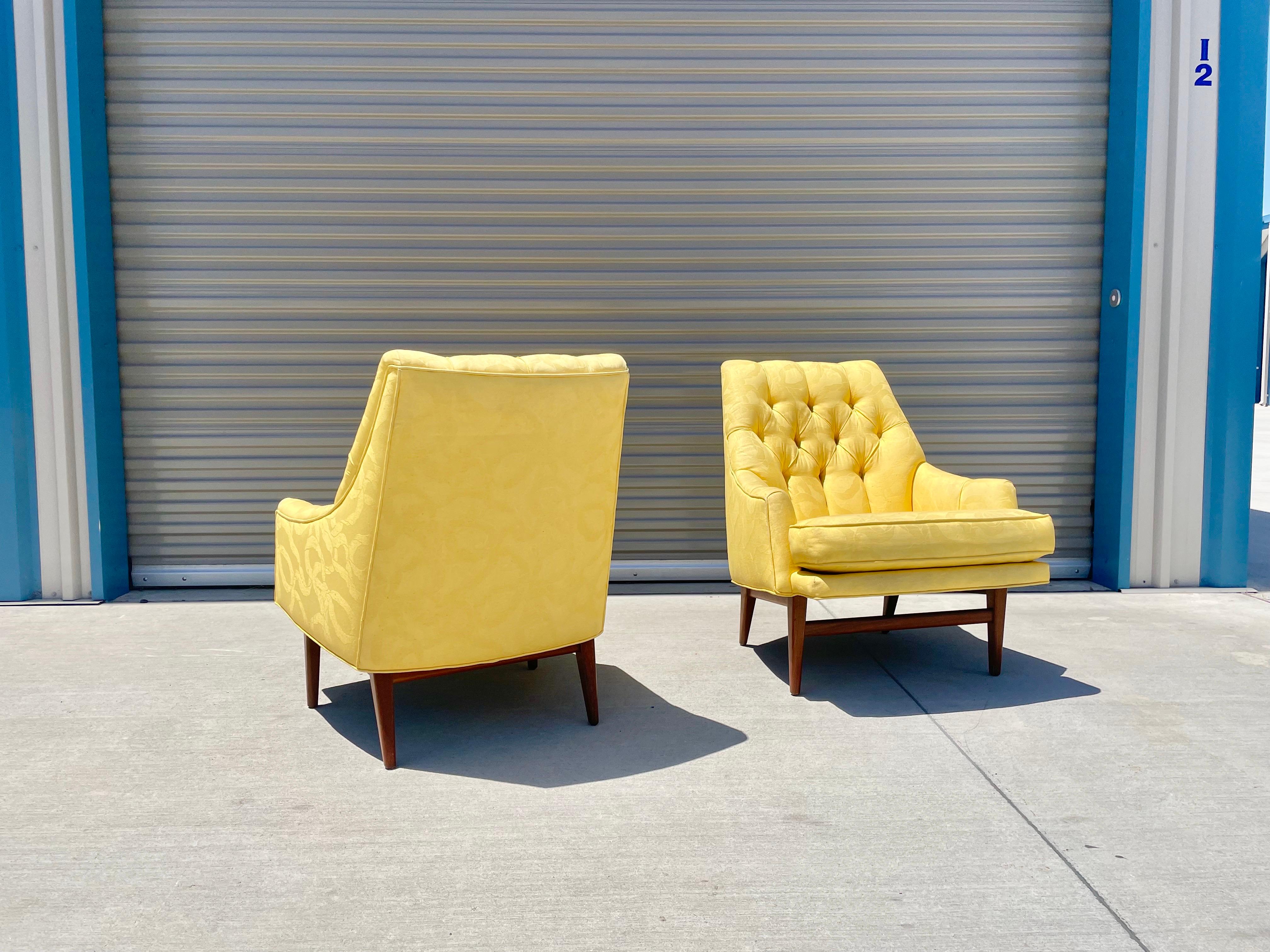 Mid-20th Century Midcentury Walnut Lounge Chairs Attributed to Monteverdi Young, a Pair For Sale