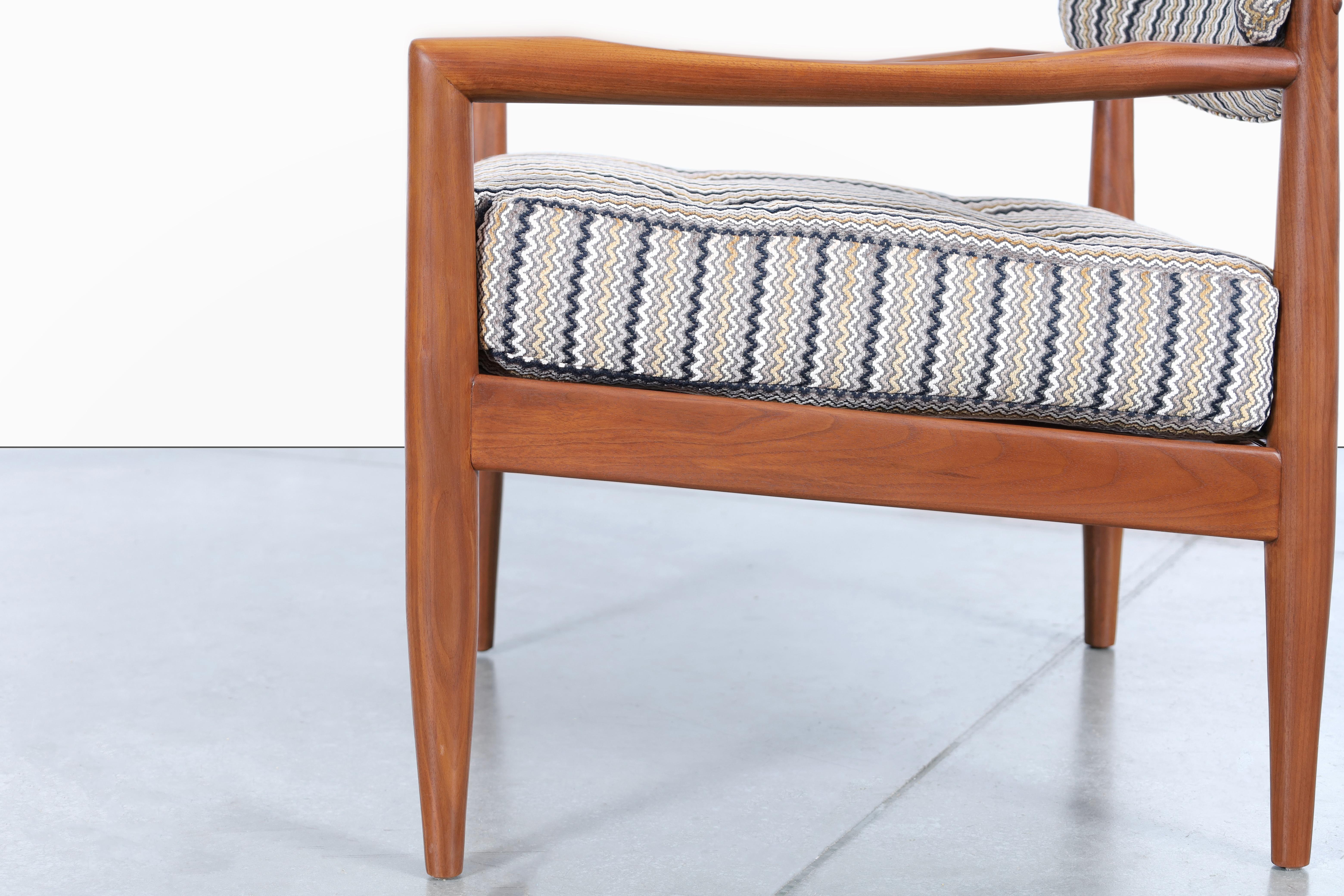 Sedie da salotto in noce di metà secolo di Adrian Pearsall per Craft Associates in vendita 3