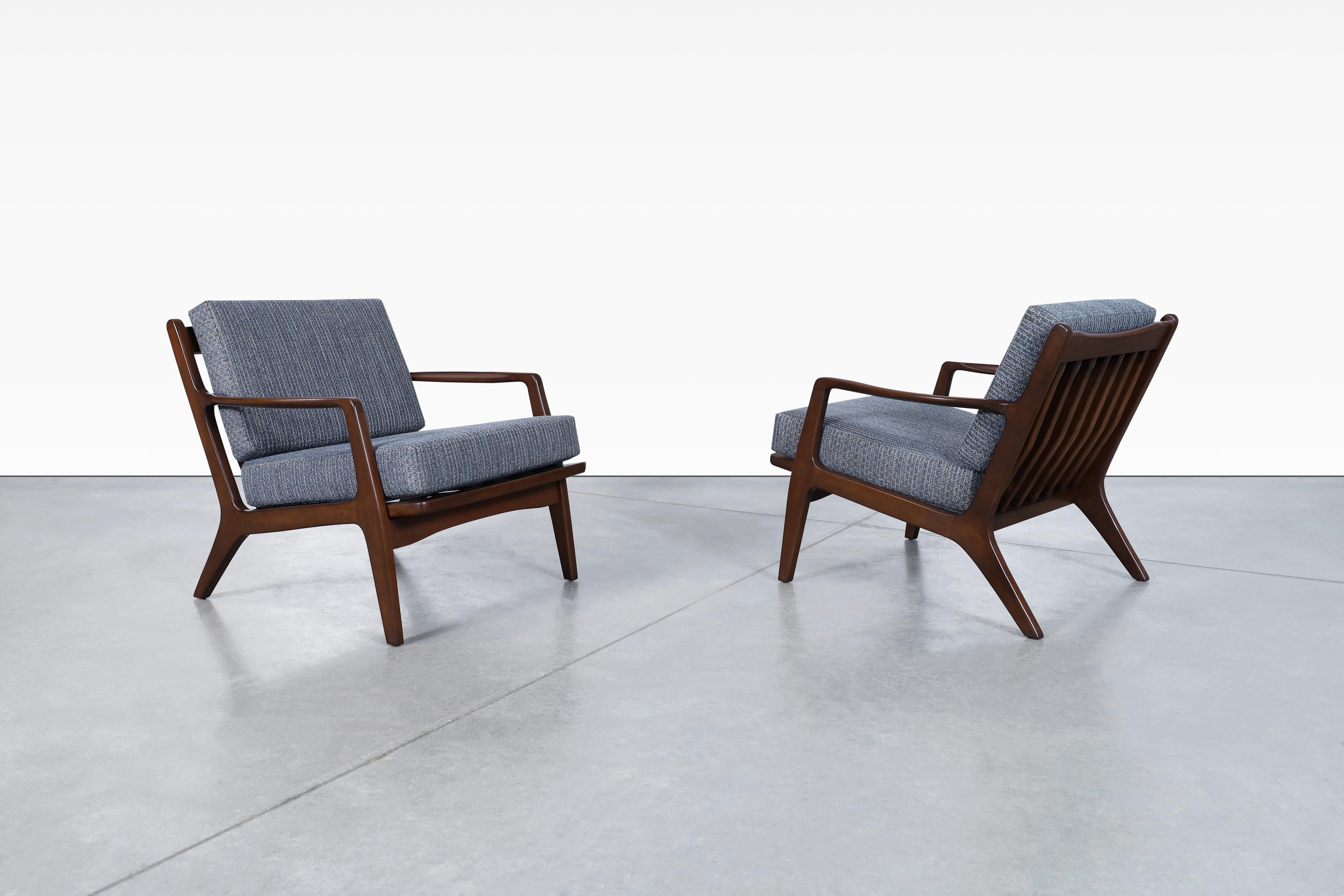 Midcentury Walnut Lounge Chairs by Ib Kofod Larsen for Selig In Excellent Condition In North Hollywood, CA